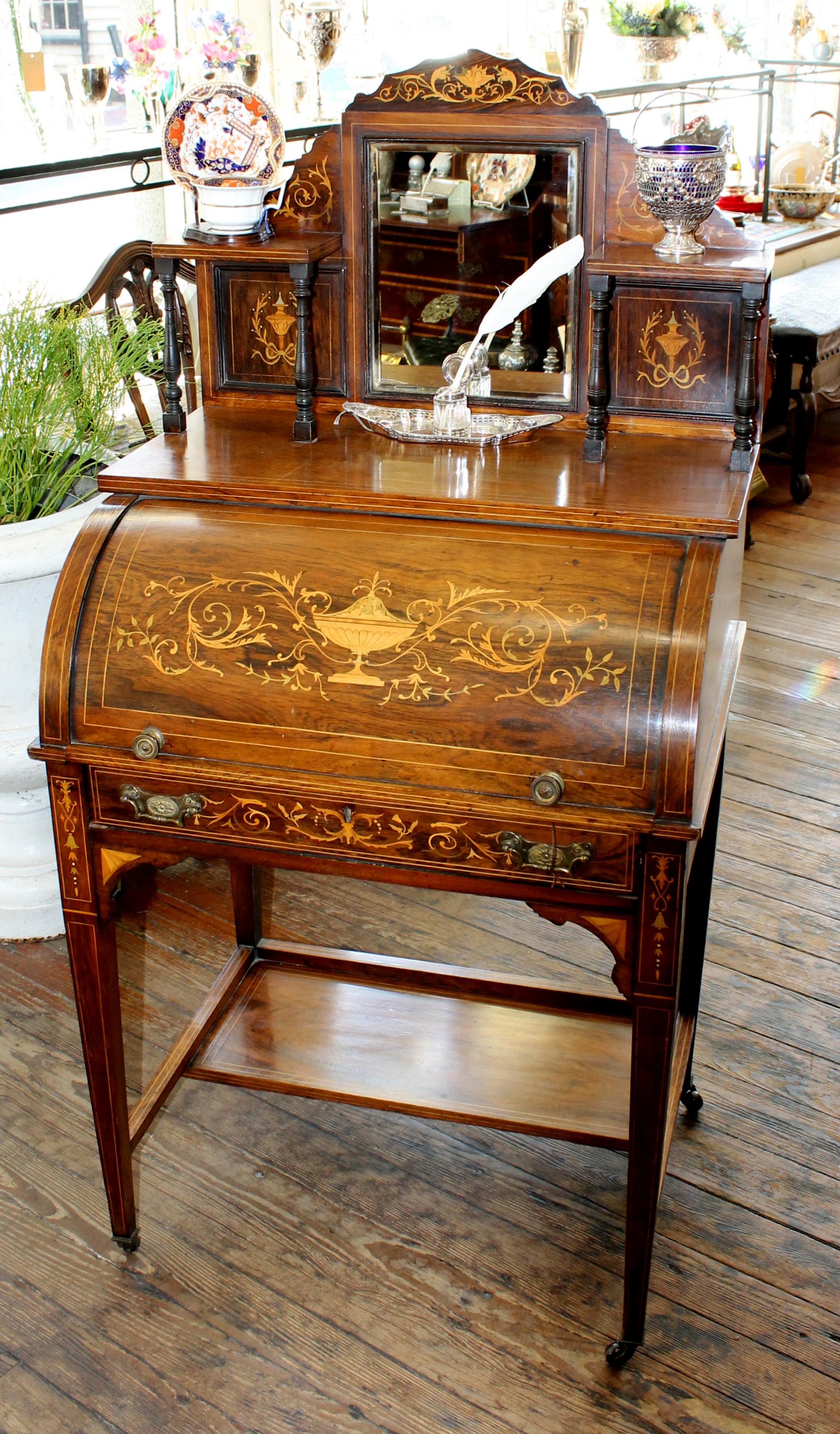 Antiker englischer Schreibtisch mit Intarsien aus Palisanderholz und Zylinderplatte für Damen (Englisch)