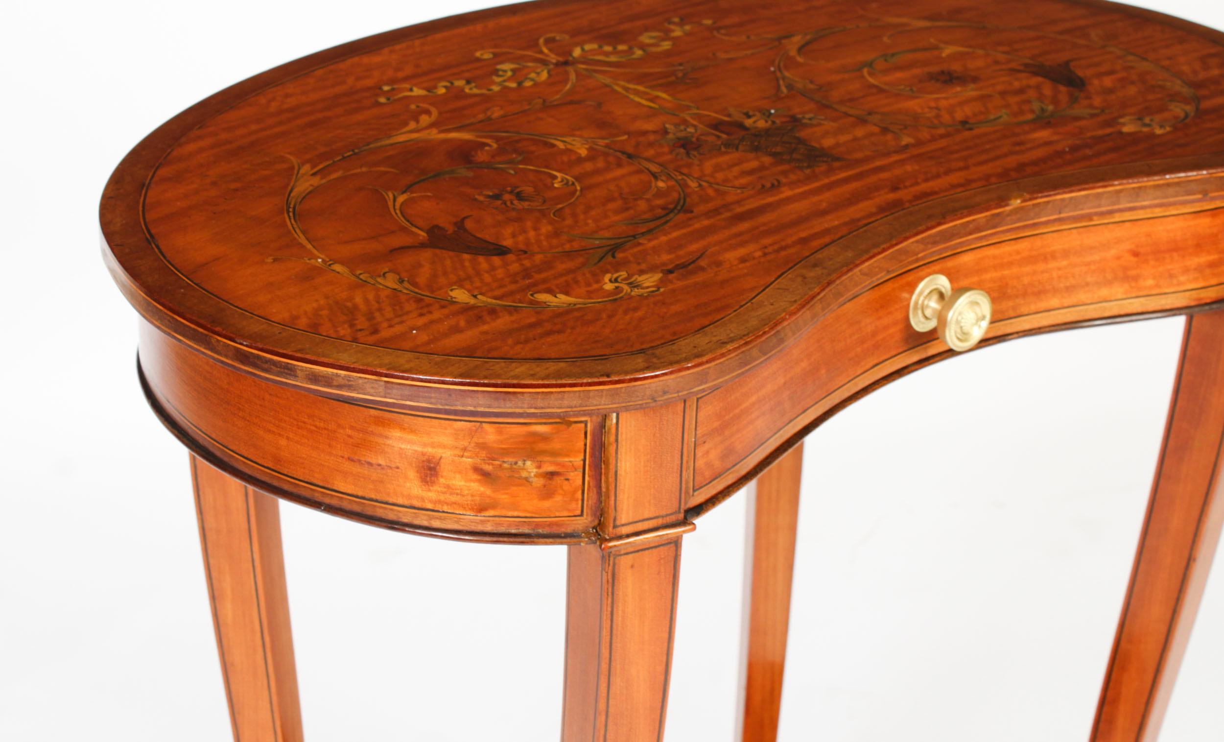 Antique English Marquetry Kidney Shaped Occasionally Tables 19th Century For Sale 7
