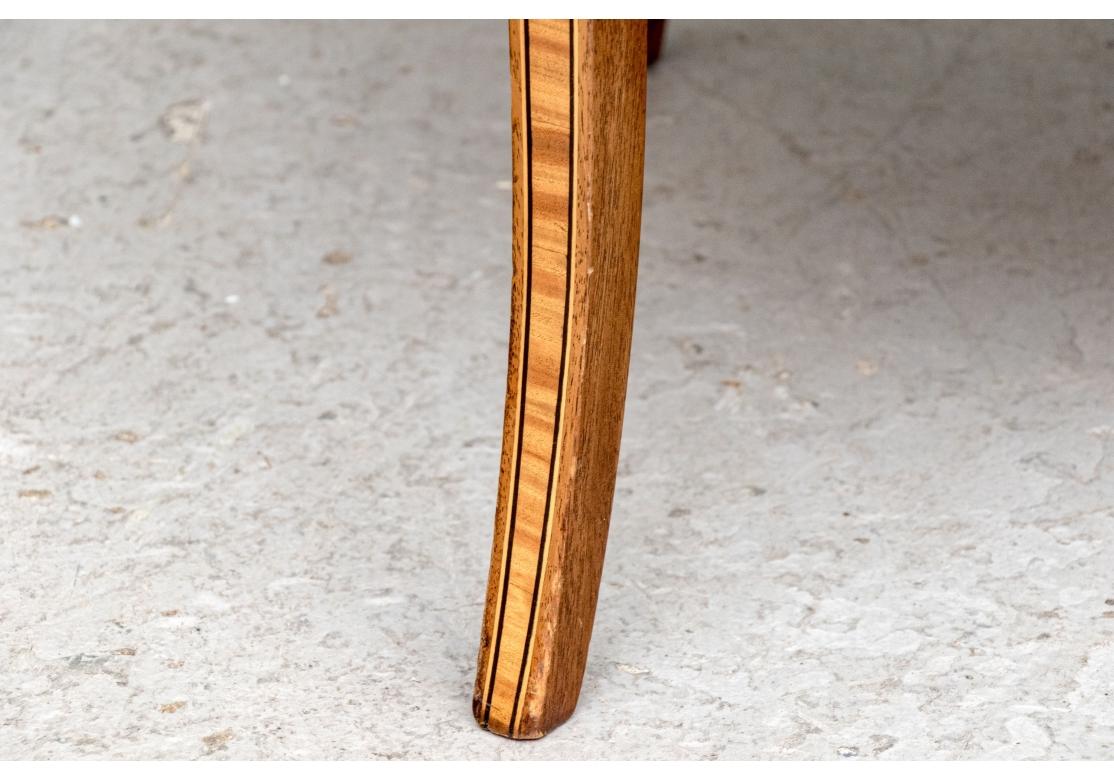 Sheraton Ancienne table à thé ovale à deux plateaux en marqueterie anglaise C.1890 à restaurer en vente