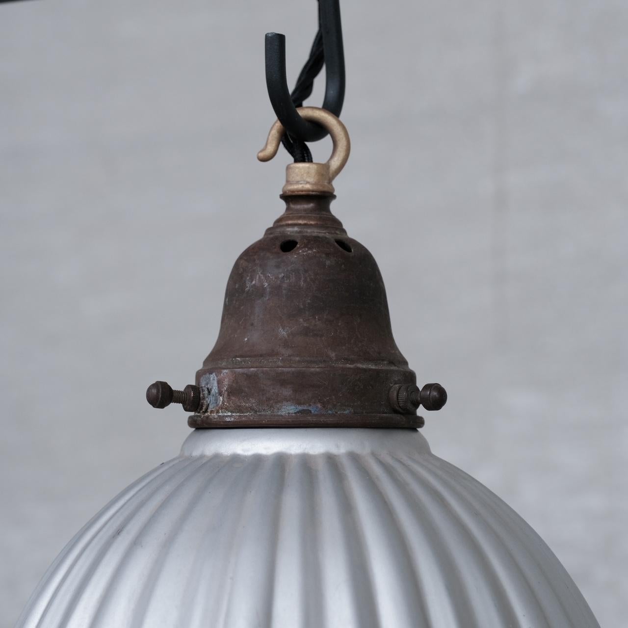 Lampes à suspension anglaises anciennes en verre mercuré 'Helioray' Bon état - En vente à London, GB