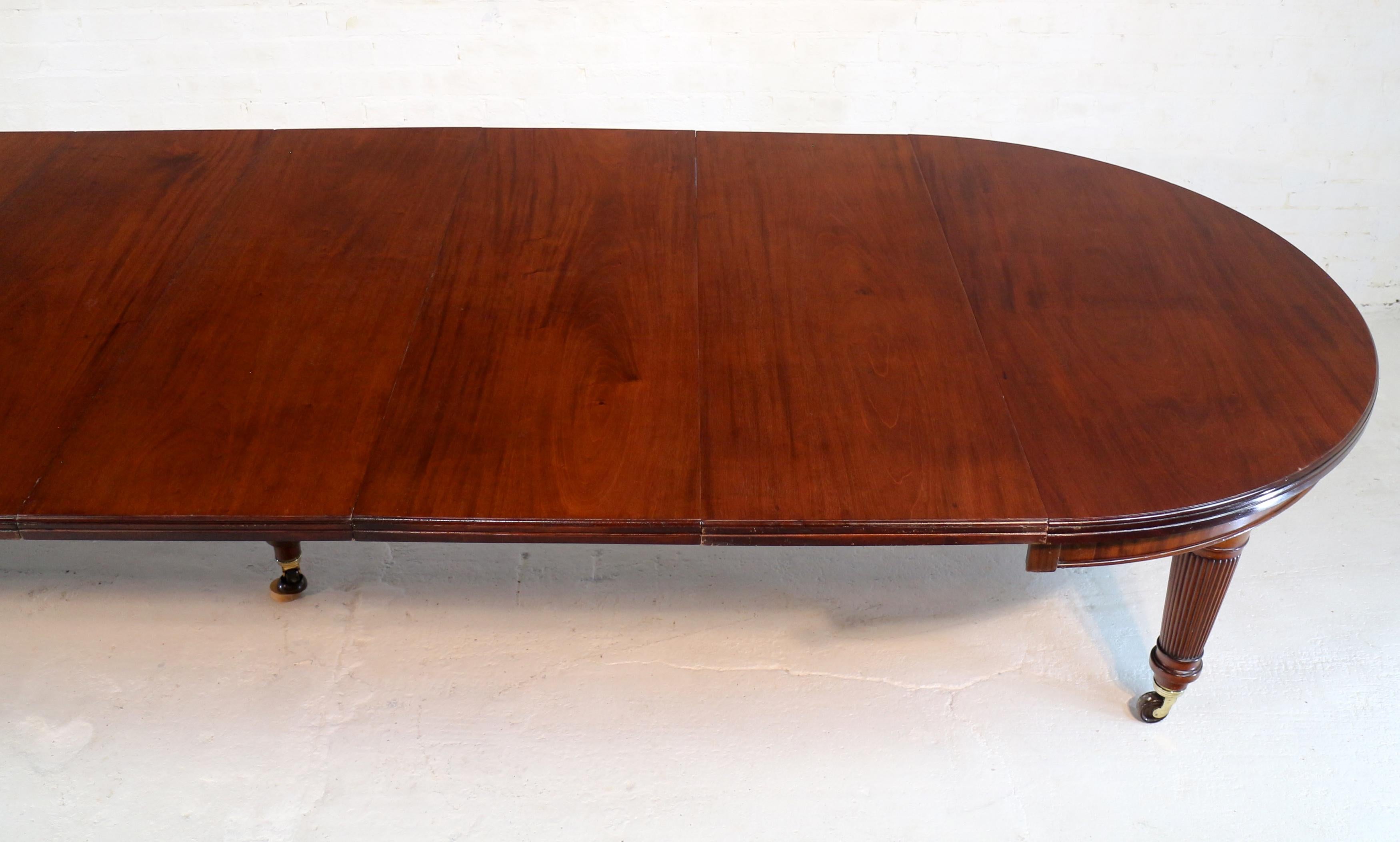 Antique English Military Campaign Mahogany Extending Dining Table & 6 Leaves 9
