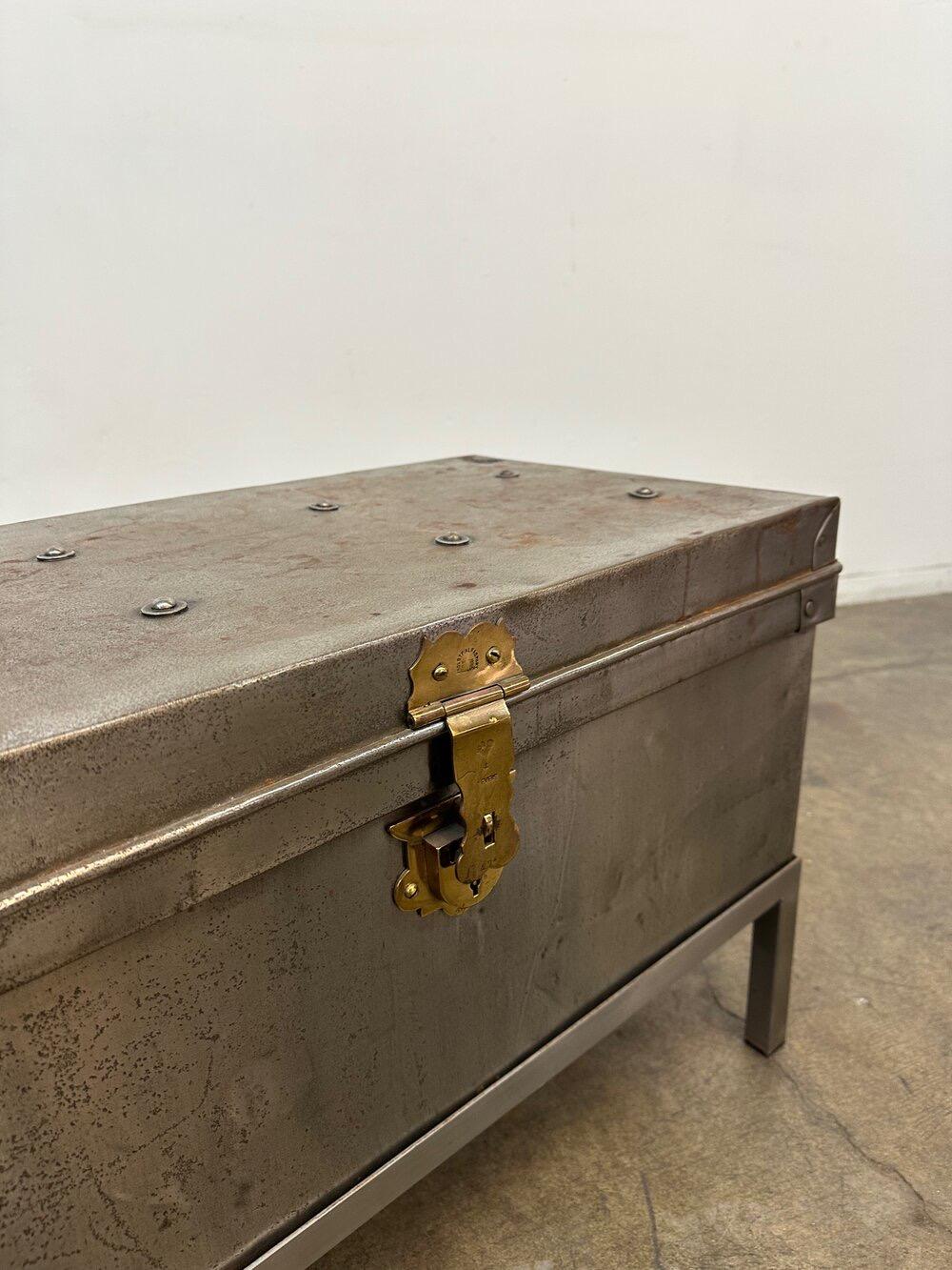 Antique English Military Trunk For Sale at 1stDibs