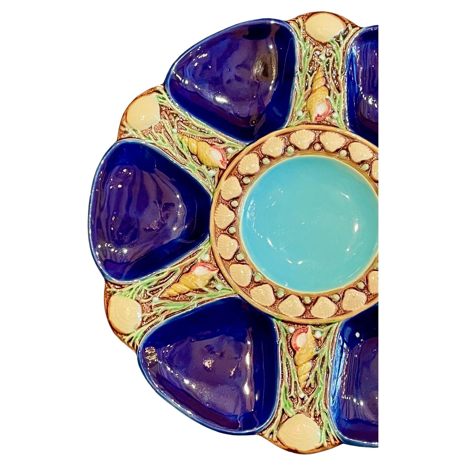 Antique English Minton Majolica Cobalt Blue Porcelain Oyster Plate, Circa 1875. In Good Condition For Sale In New Orleans, LA