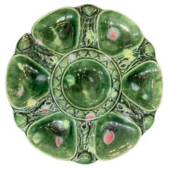 Antique English Minton Majolica Hand-Painted Dark Green Oyster Plate, Circa 1890