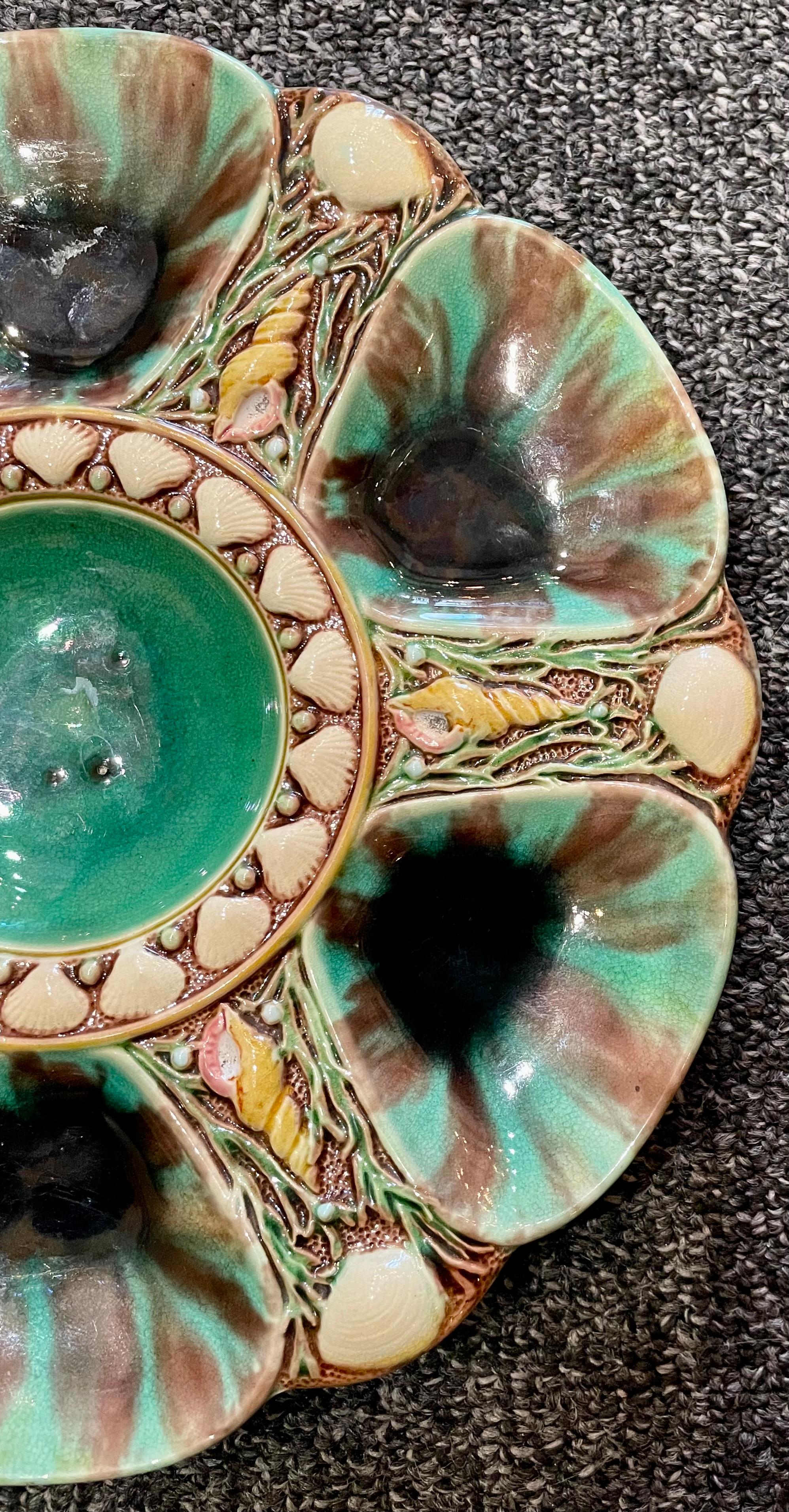 Rare Antique English Minton Majolica Malachite Green Porcelain Oyster Plate, Circa 1875.
Signed 