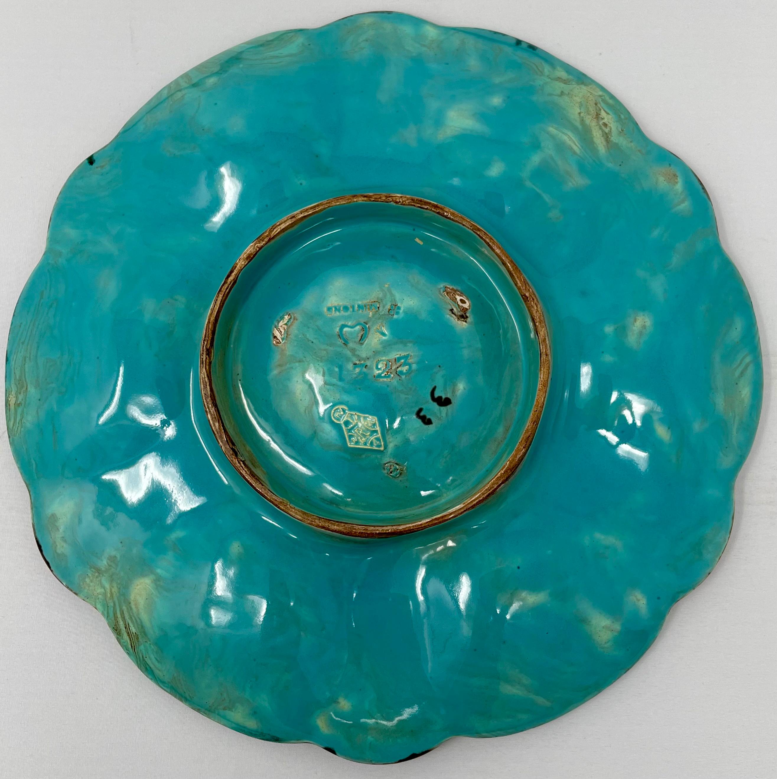 Antique English Minton Majolica Malachite Green Porcelain Oyster Plate, Ca. 1875 In Good Condition In New Orleans, LA