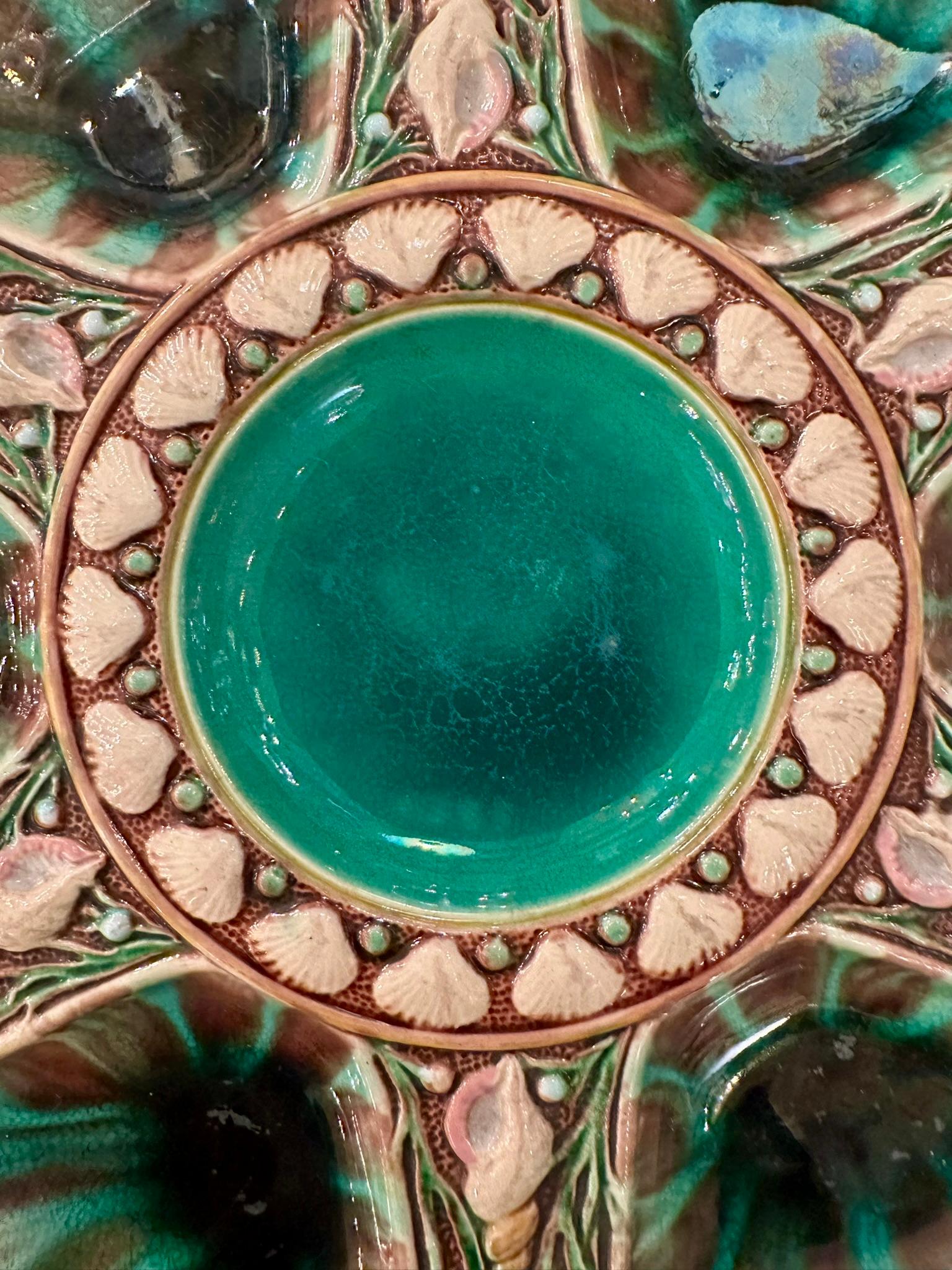 Antico piatto da ostrica in porcellana inglese Minton Majolica Greene & Greene, 1875 ca. 1875 In condizioni buone in vendita a New Orleans, LA