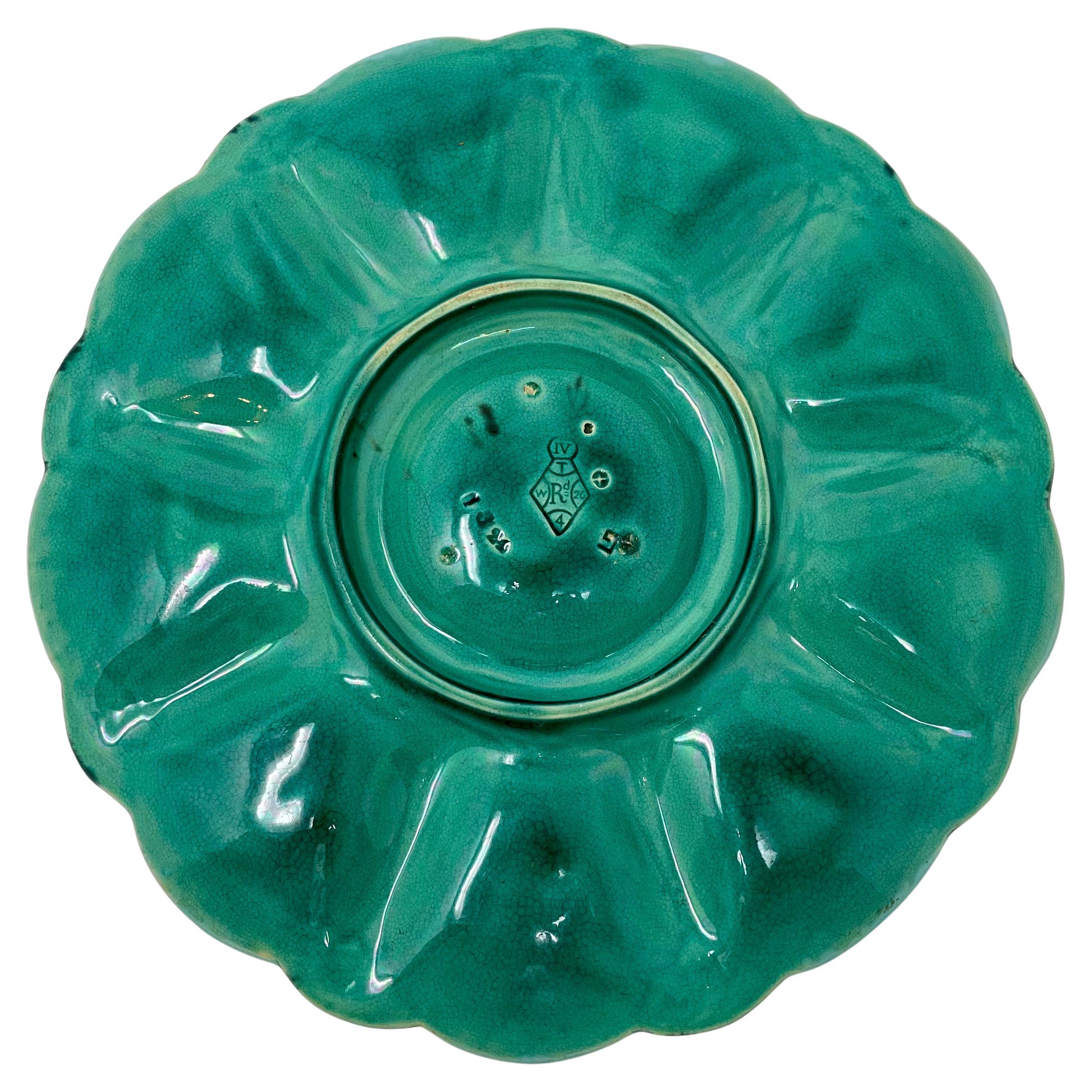 Anglais Ancienne assiette à huîtres Mintons en majolique verte écume de mer, vers 1865