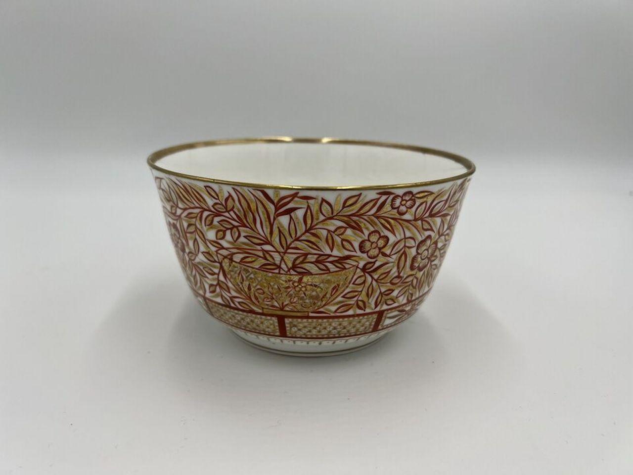 British Antique English Mintons Porcelain Chinoiserie Waste Bowl Circa 1830 For Sale