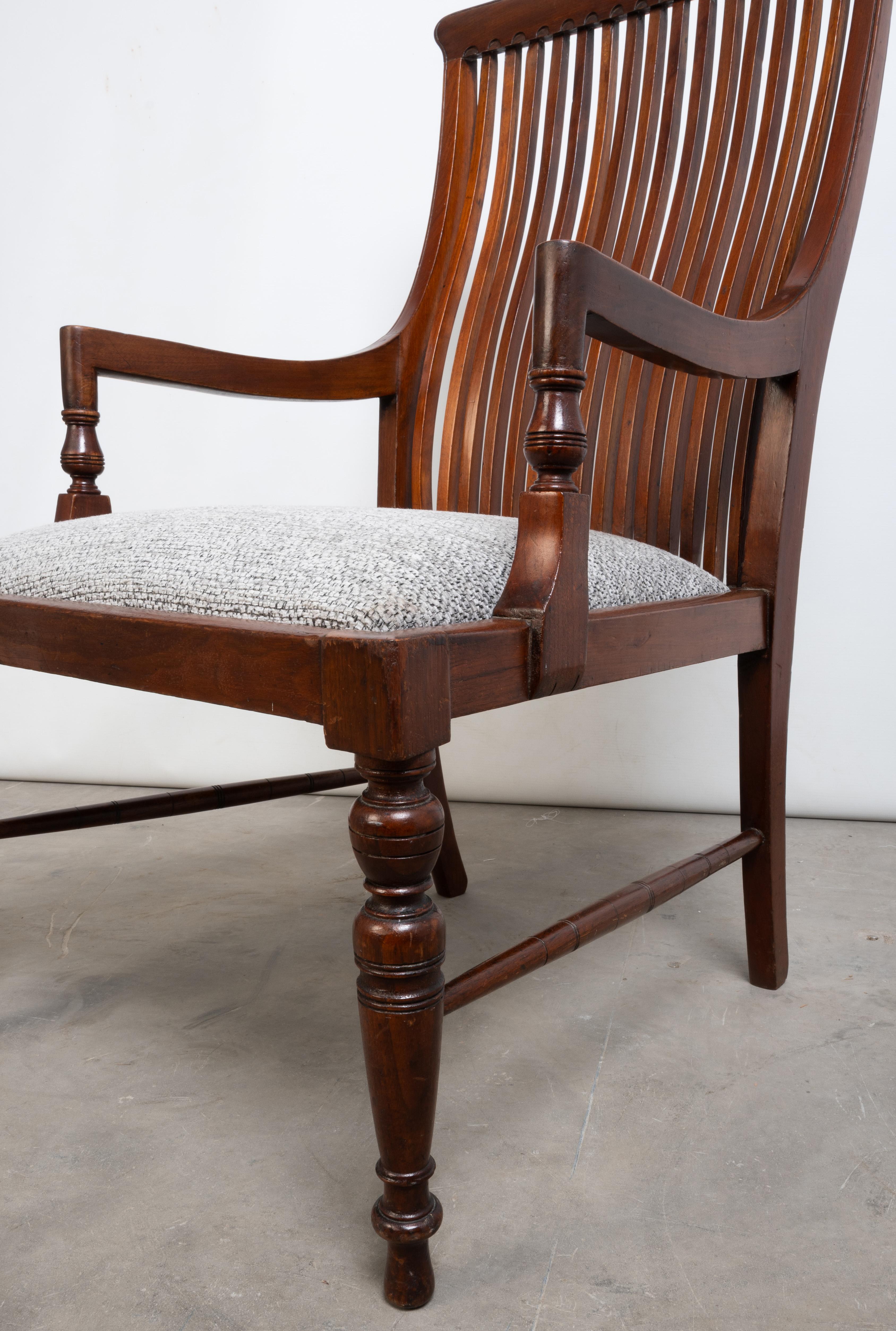 Antique English Morris & Co. Arts And Crafts Mahogany Elbow Armchair C.1890 In Good Condition For Sale In London, GB