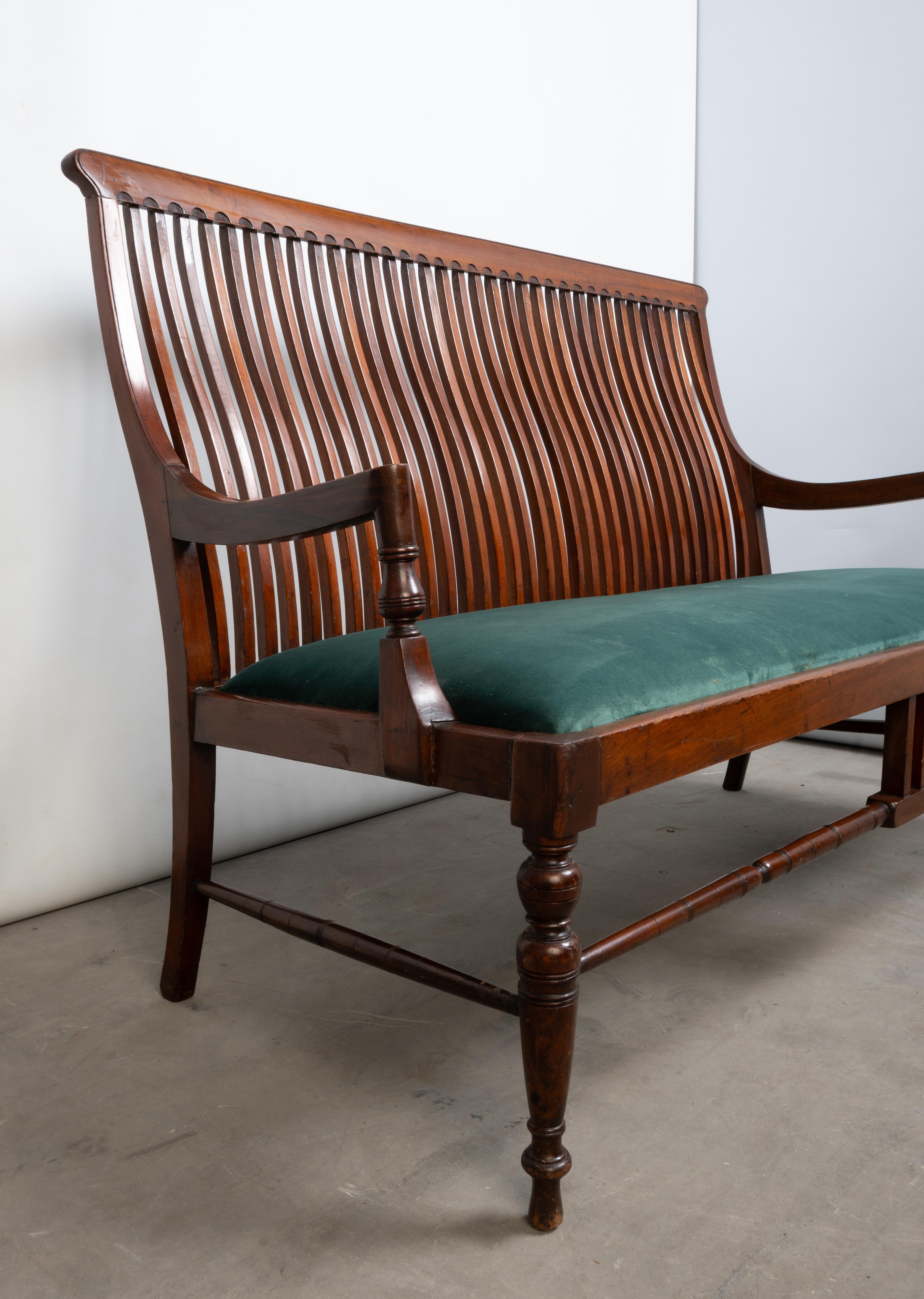 Antike englische Morris & Co. Arts and Crafts-Sofa-Sessel aus Mahagoni, um 1890 (Englisch) im Angebot
