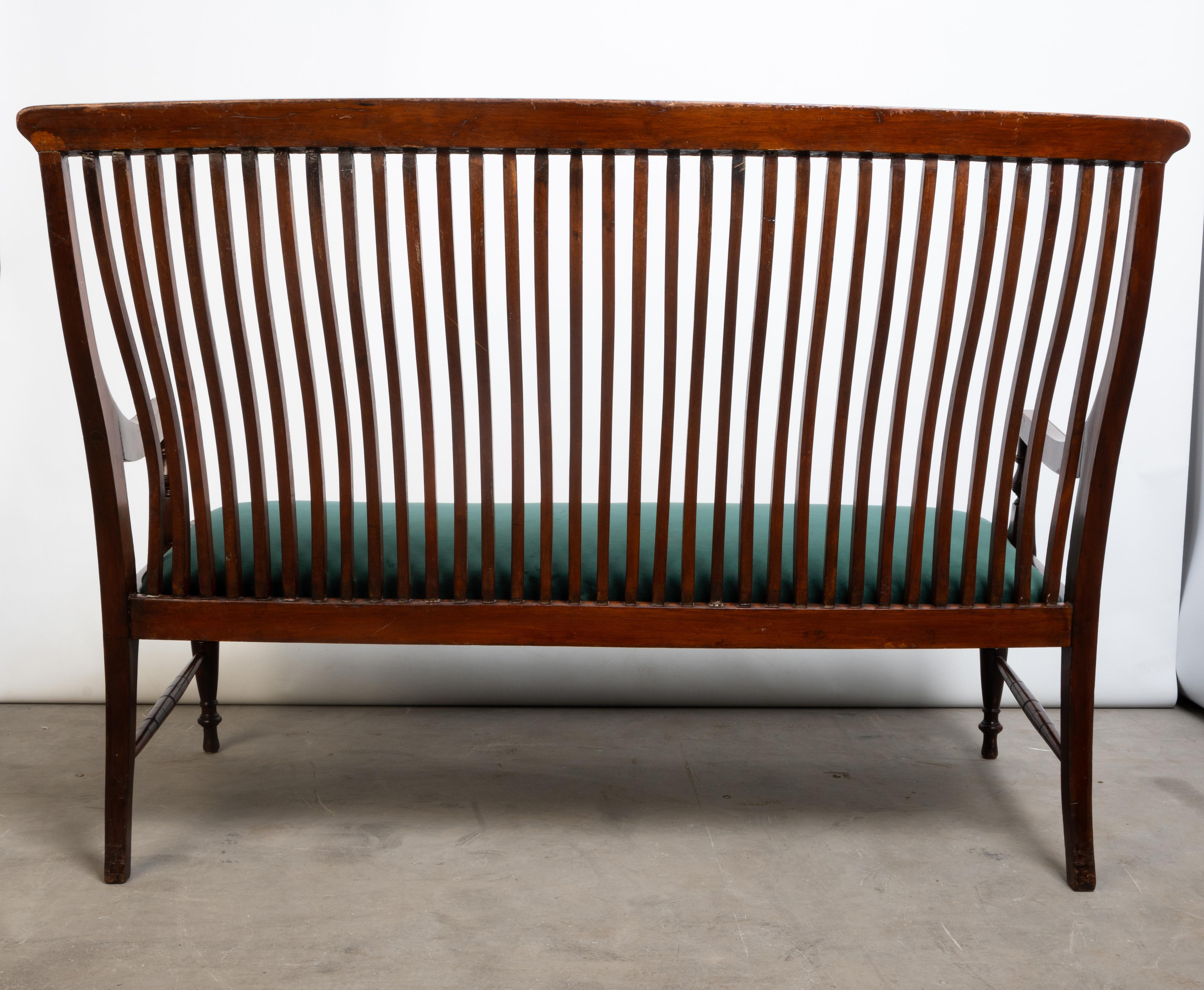 Antike englische Morris & Co. Arts and Crafts-Sofa-Sessel aus Mahagoni, um 1890 im Angebot 3