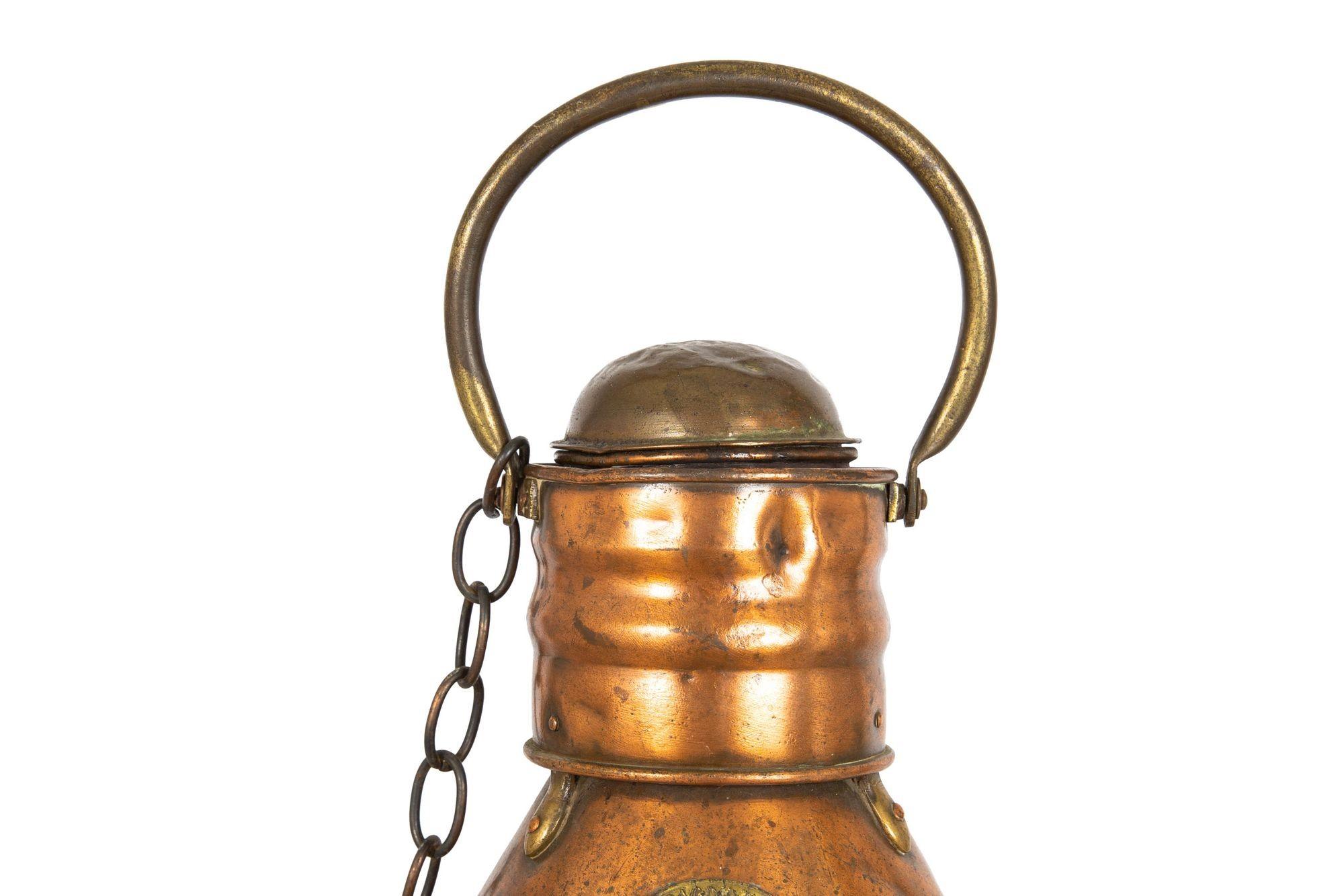 Ancienne lanterne anglaise à ancre de bateau par E & Co. Bon état - En vente à Shippensburg, PA