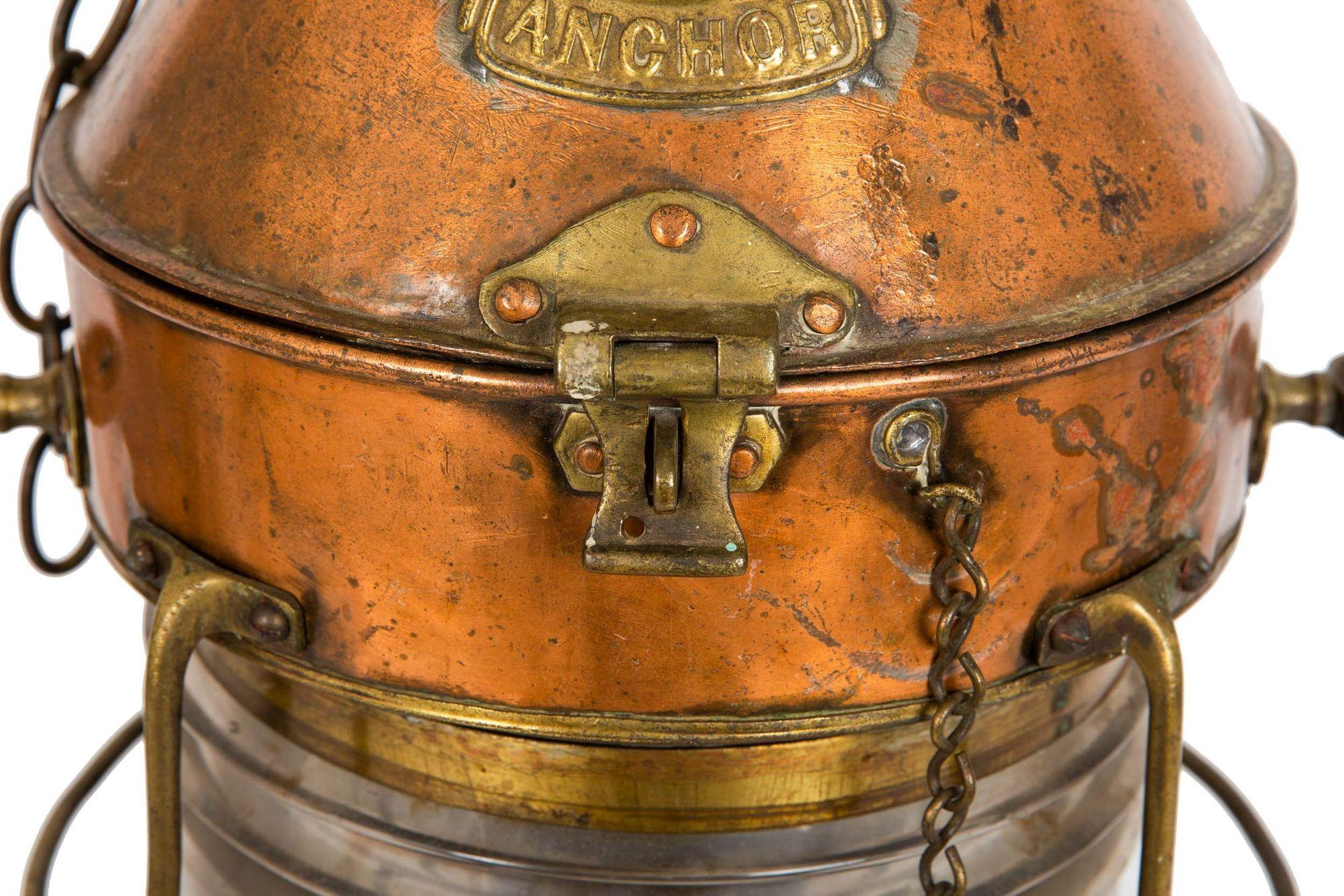 Cuivre Ancienne lanterne anglaise à ancre de bateau par E & Co. en vente