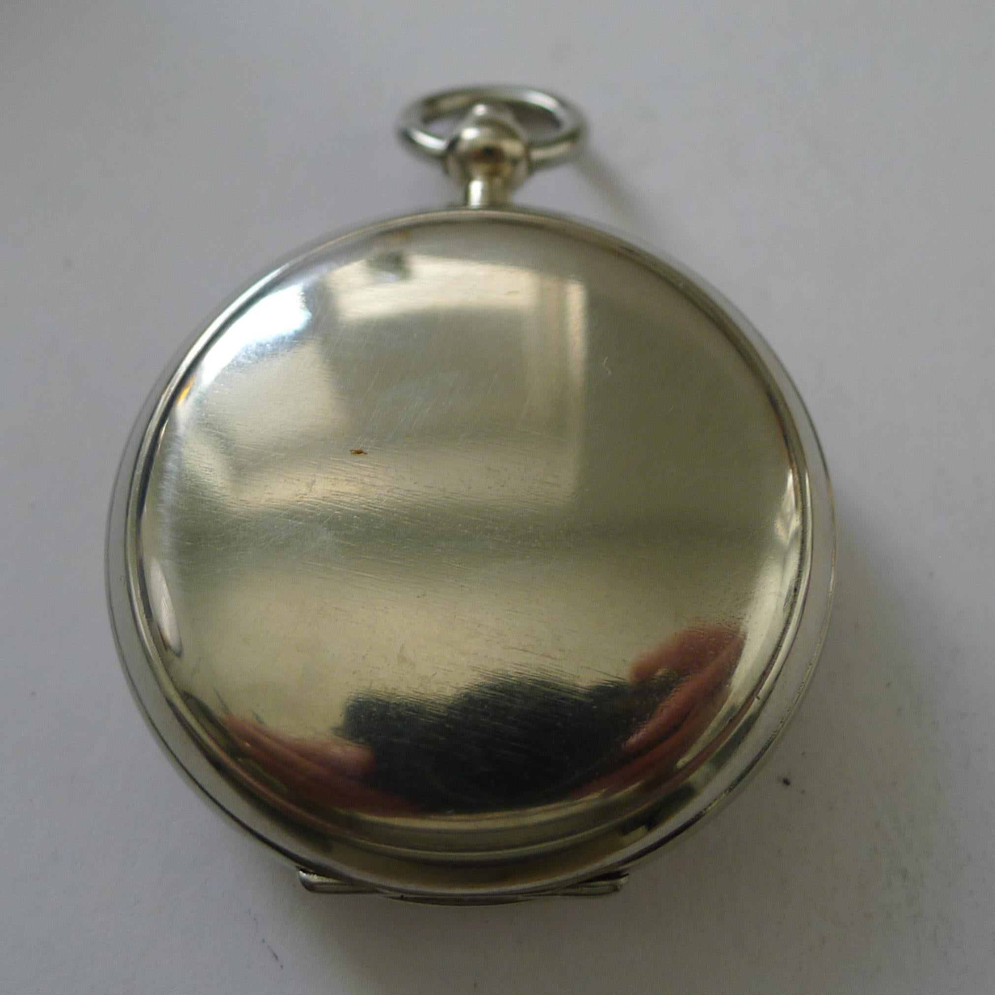 Boussole anglaise ancienne à boîtier en nickel Reg. N° pour 1903 - WW1 Military Issue en vente 2