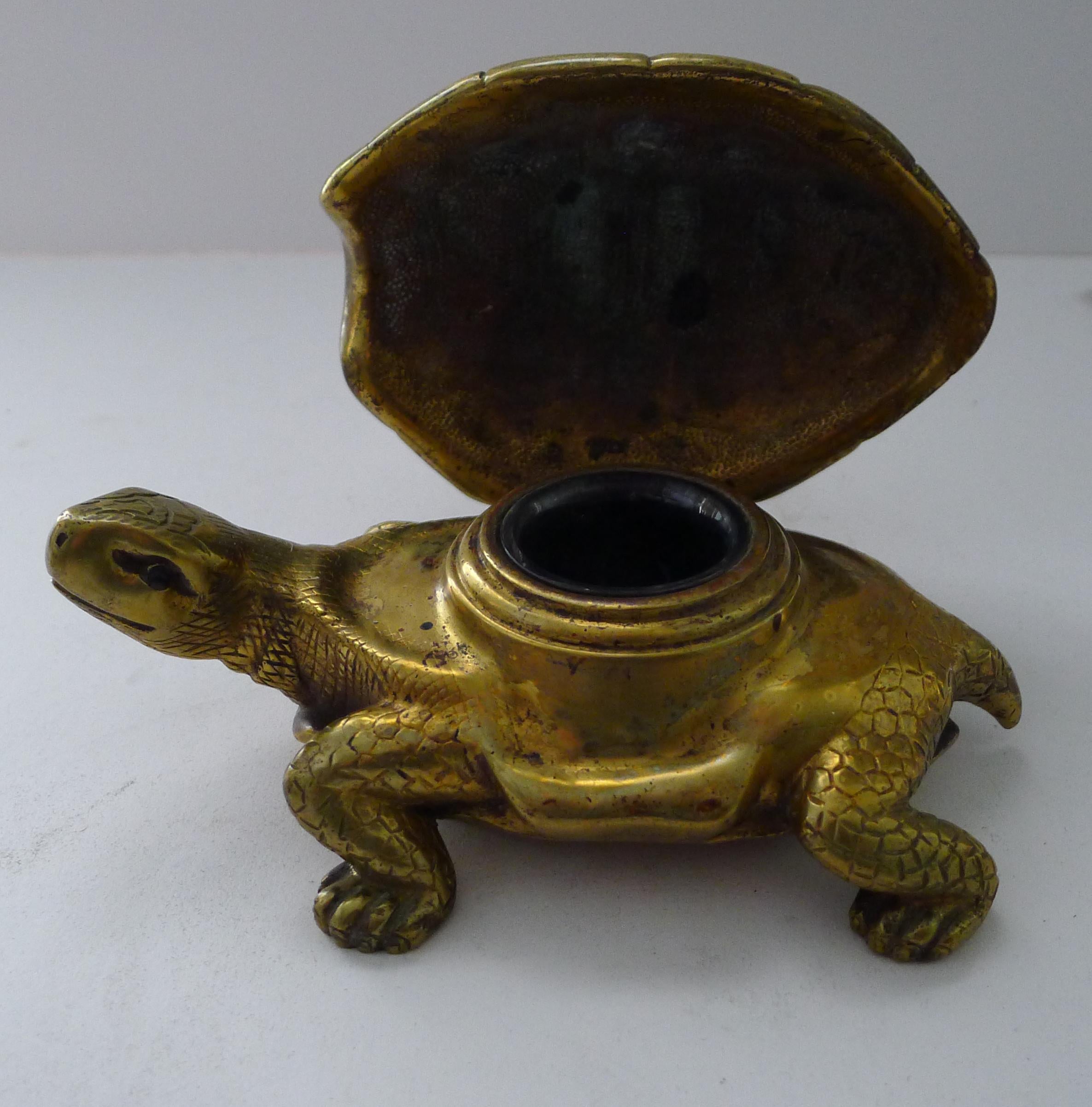 Antique English Novelty Inkwell - Brass Tortoise / Turtle c.1890 For Sale 2