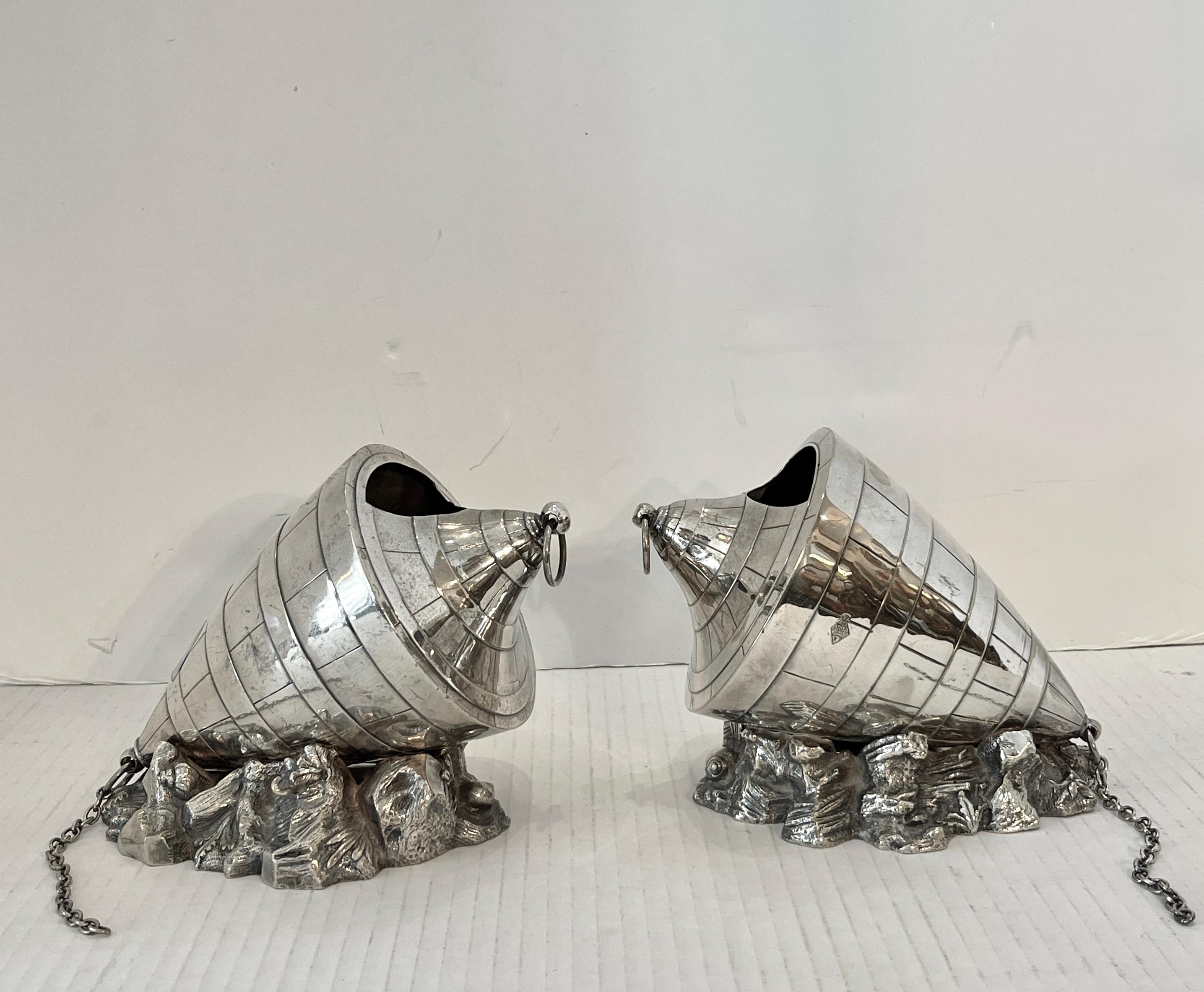 Just arrived this rare pair of Antique English Novelty Silver Plate nautical  Spoon Warmers in the form of Buoys.
Very good antique condition, consistent with age and use.
Please view all large photos for details.