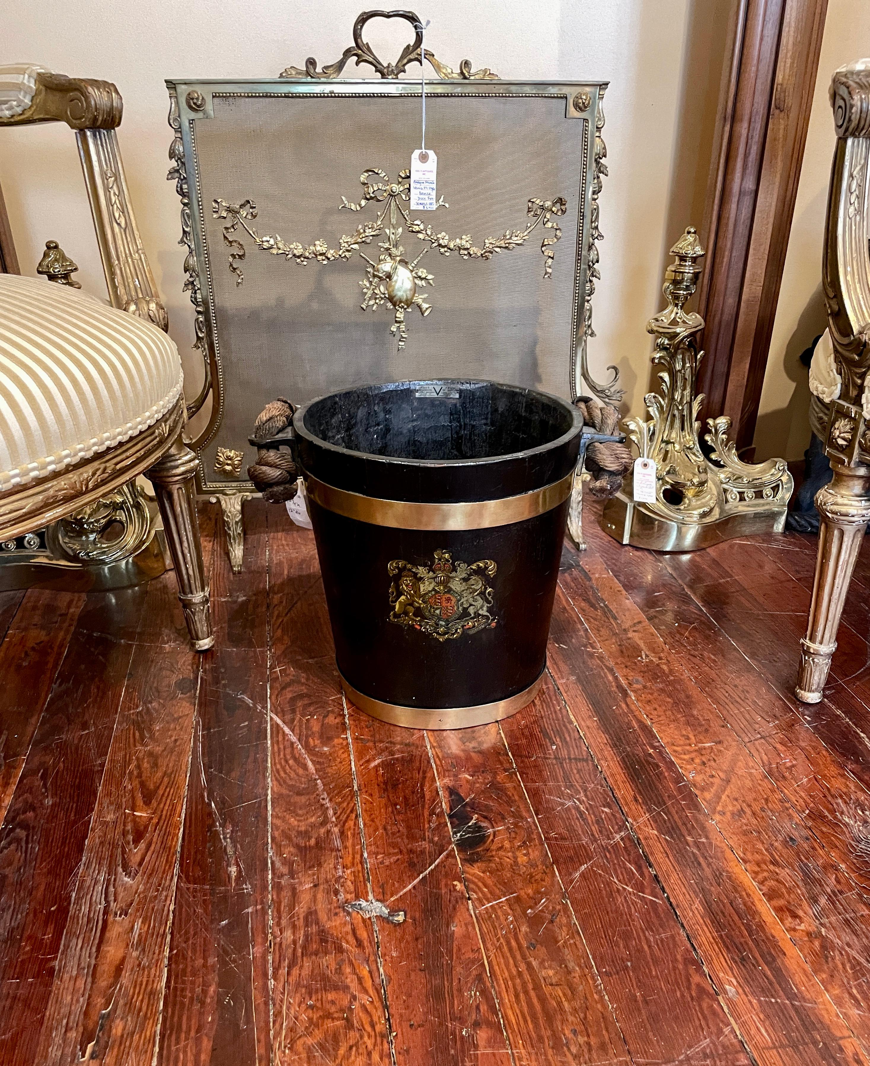 Antique English Oak and Brass Fire Bucket, City of London, circa 1840 For Sale 2