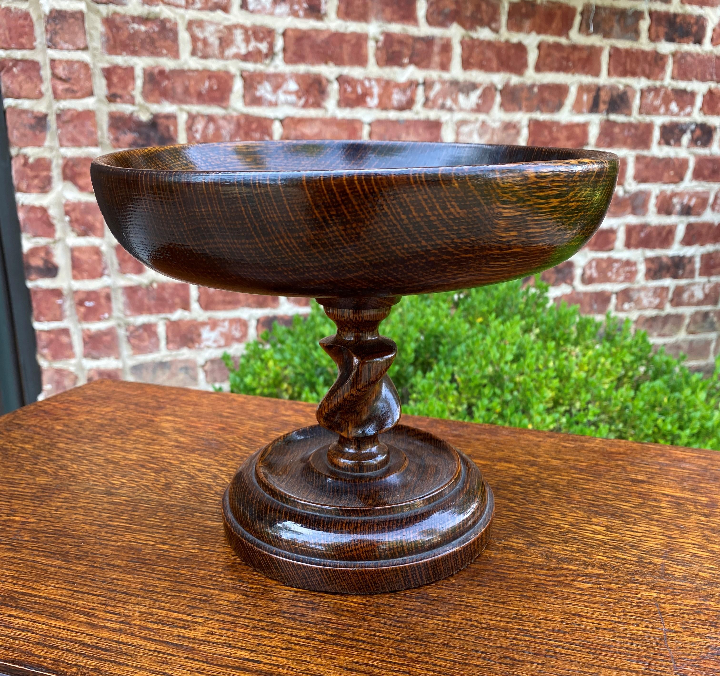 Antique English Oak Barley Twist Compote Pedestal Bowl In Good Condition In Tyler, TX