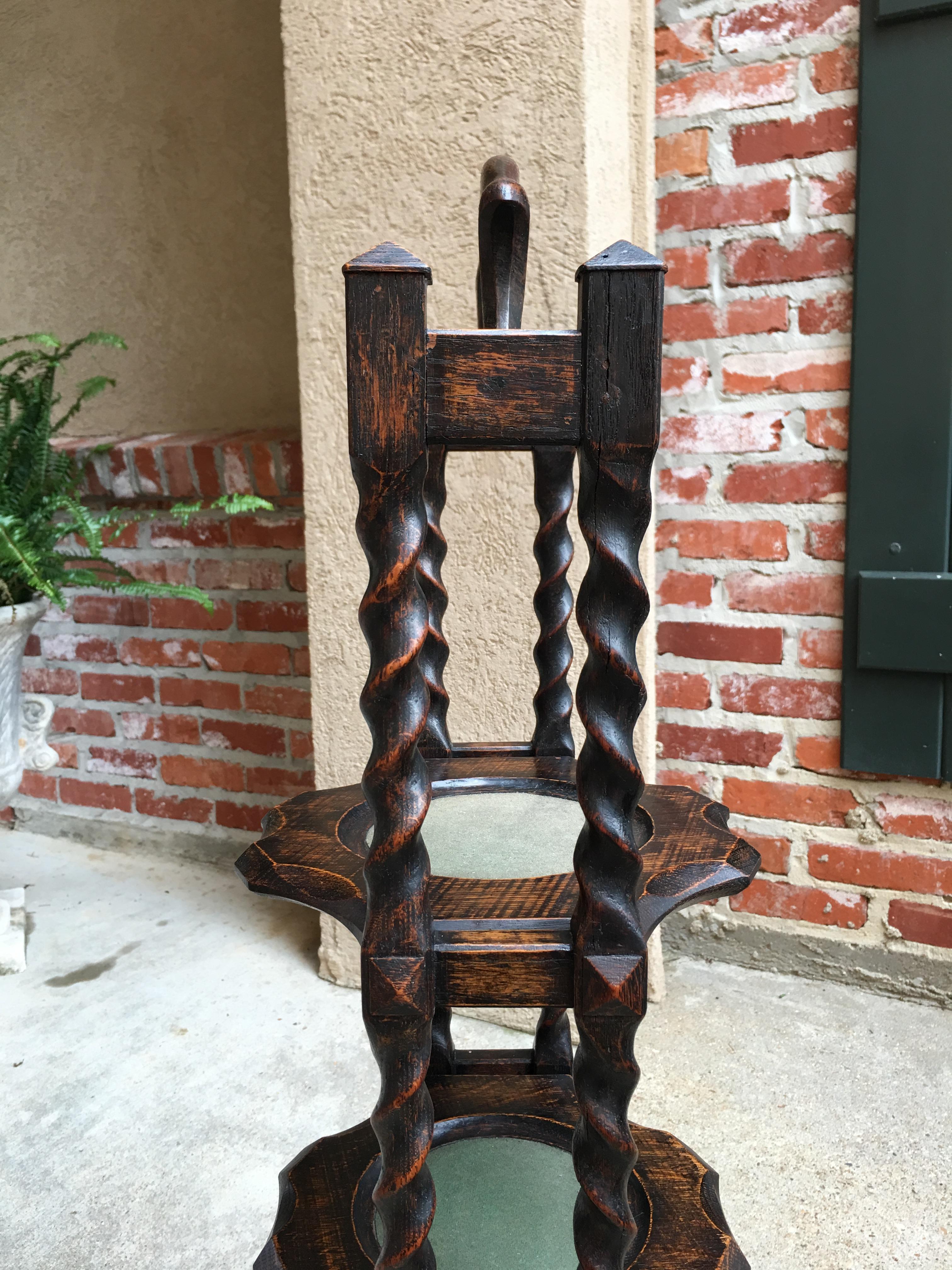 Antique English Oak Barley Twist Pie Muffin Cake Stand Dessert Server Tea Table 1