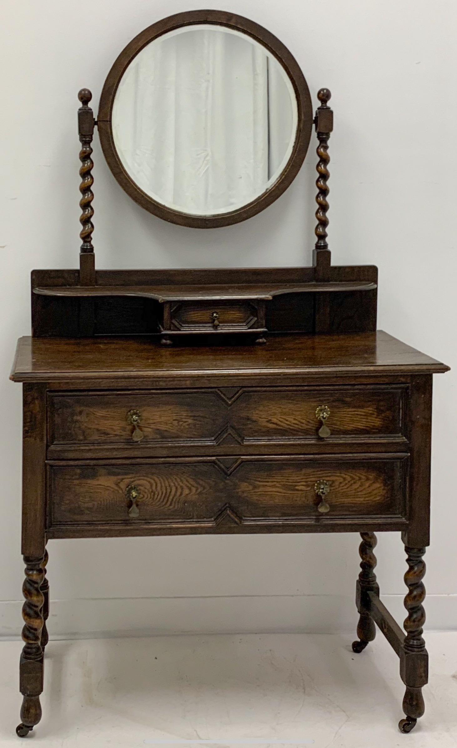 Antique coiffeuse / commode / coffre / évier à sec anglais Barley Twist Bon état - En vente à Kennesaw, GA