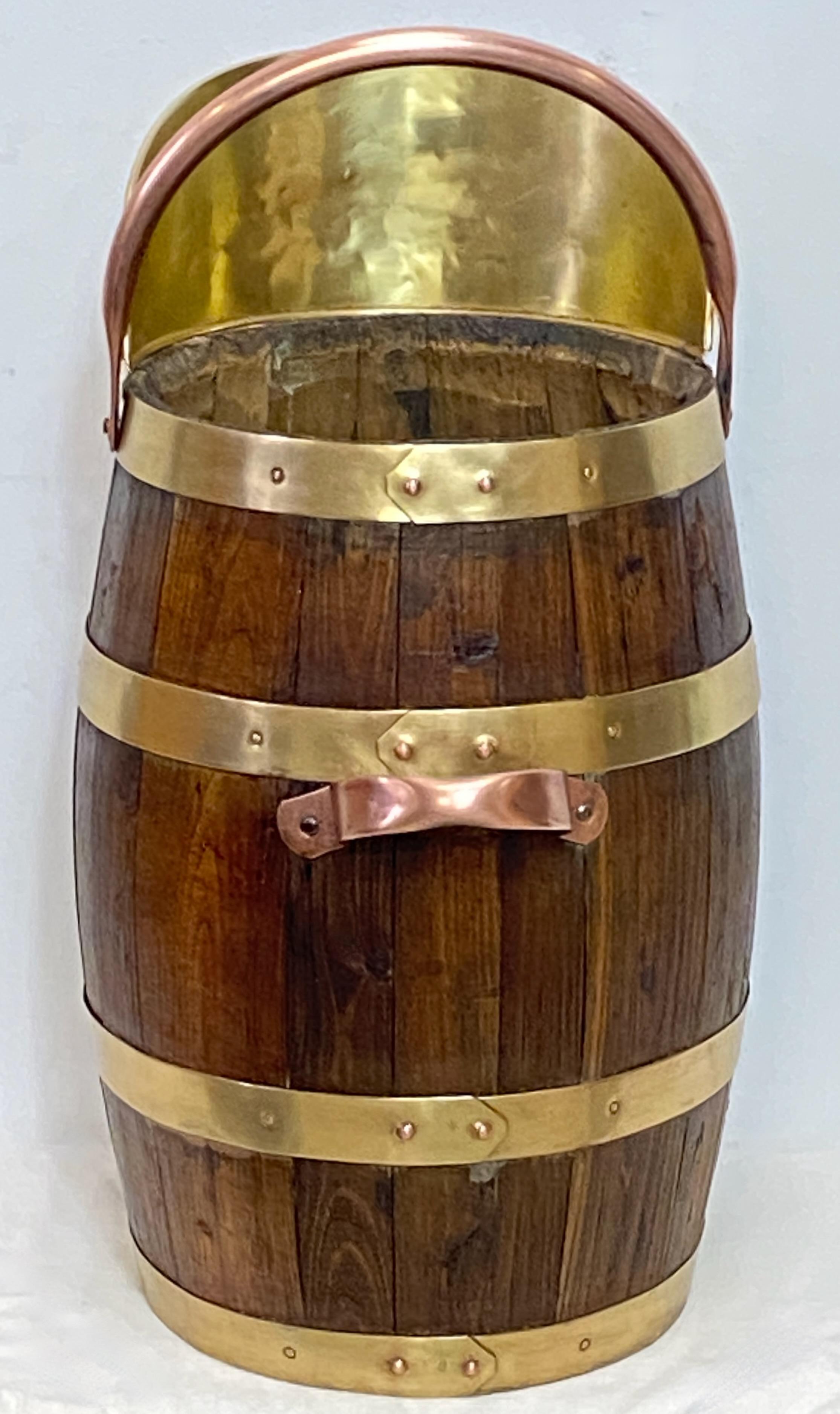 19th Century Antique English Oak Brass and Copper Barrel Style Bucket, circa 1840 For Sale