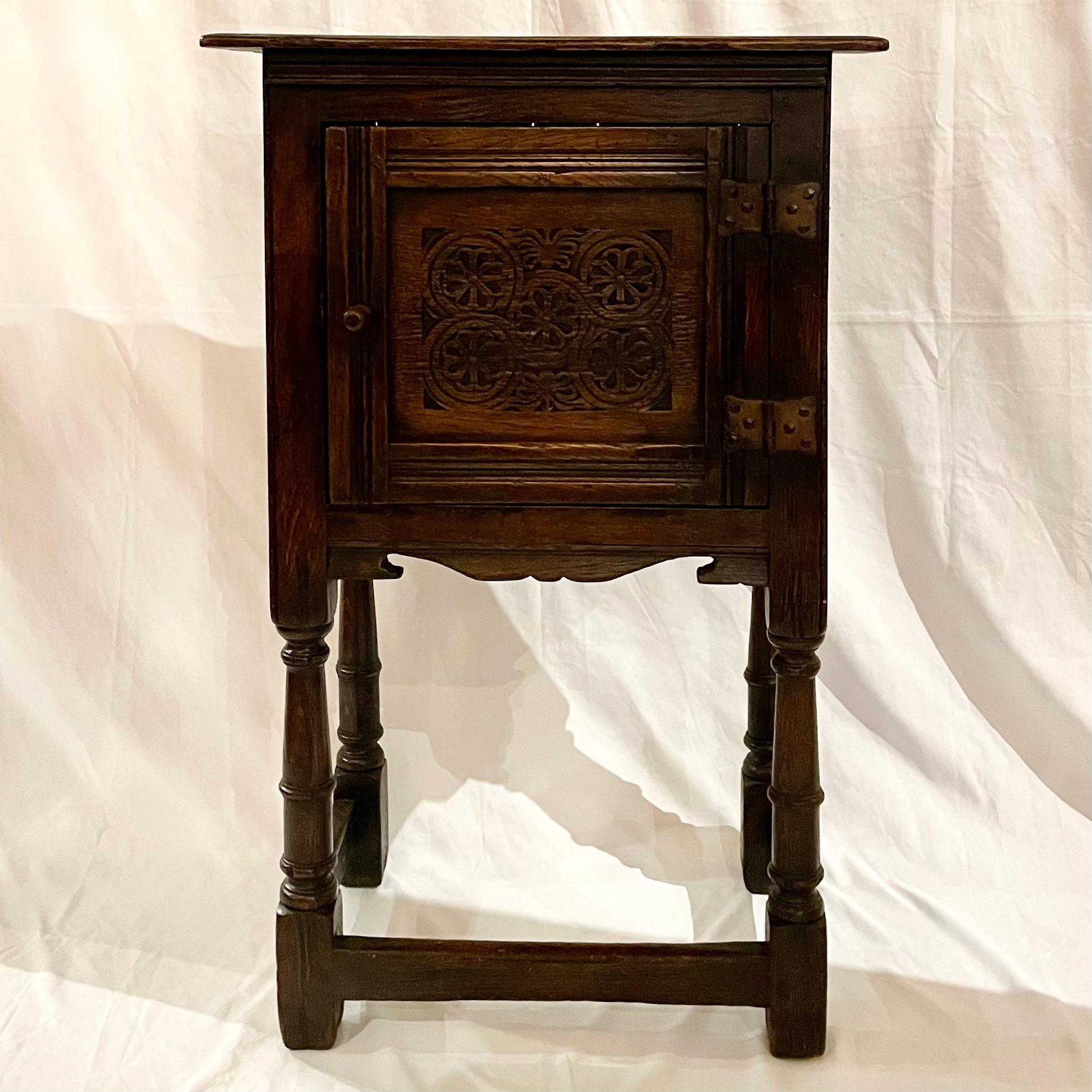 Inglese Antico mobile inglese in Oak, 1890-1900 circa. in vendita