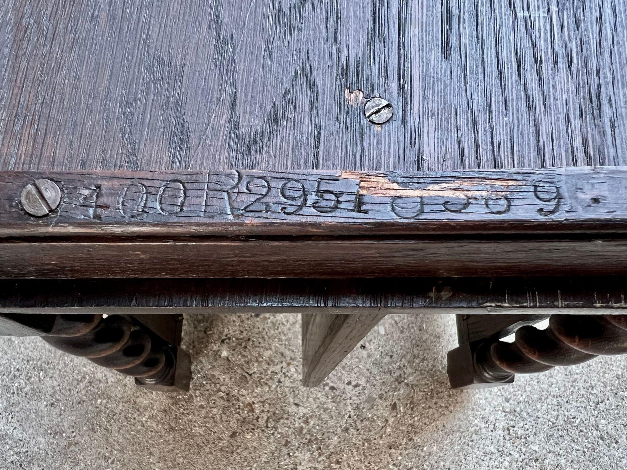 Antico leggio inglese in Oak Canterbury BARLEY TWIST c1890 in vendita 12