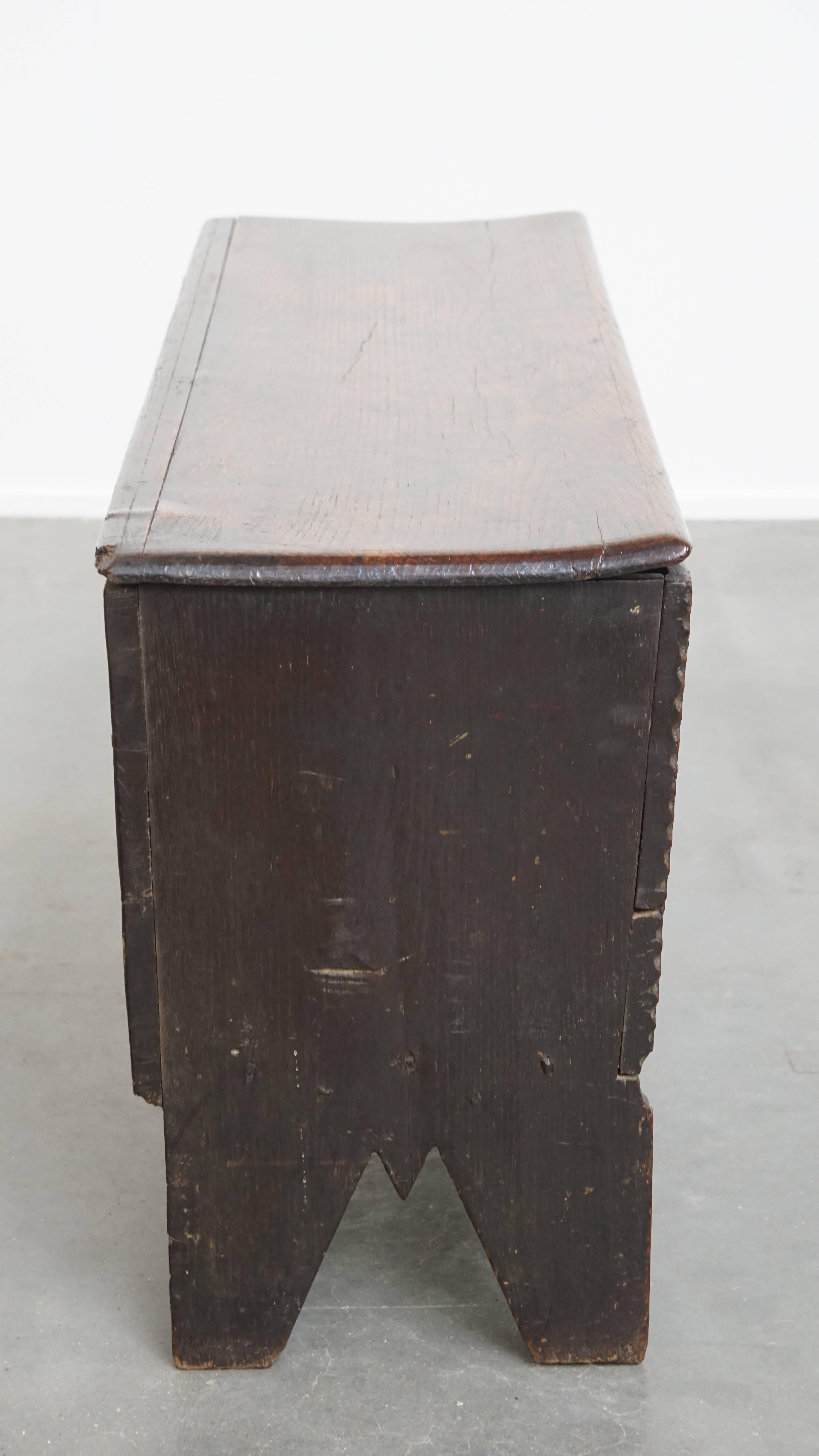 Hand-Crafted Antique English oak chest from the 17th century For Sale
