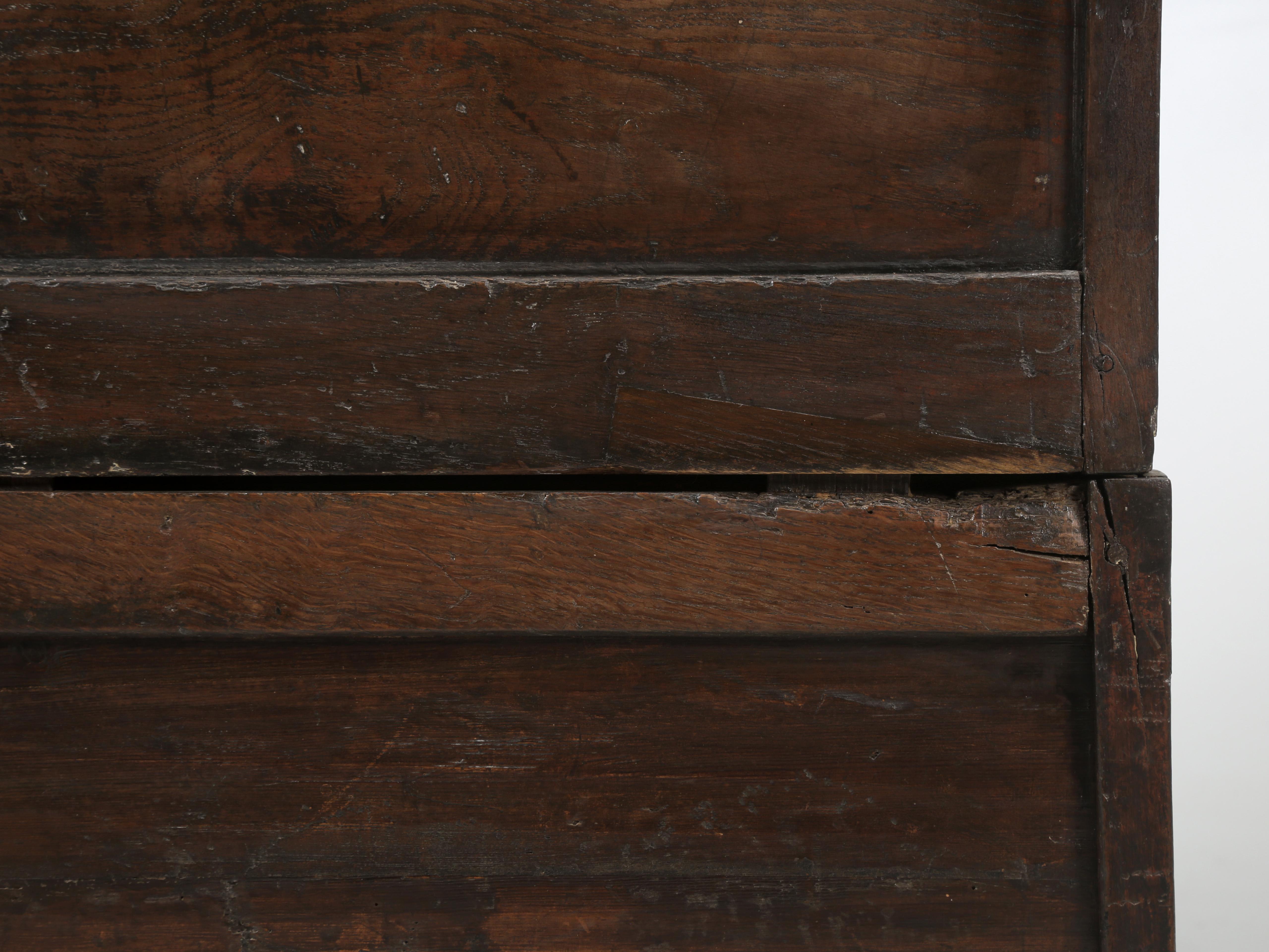 British Antique English Oak Chest of Drawers or Dresser Split Case design, Circa 1700's