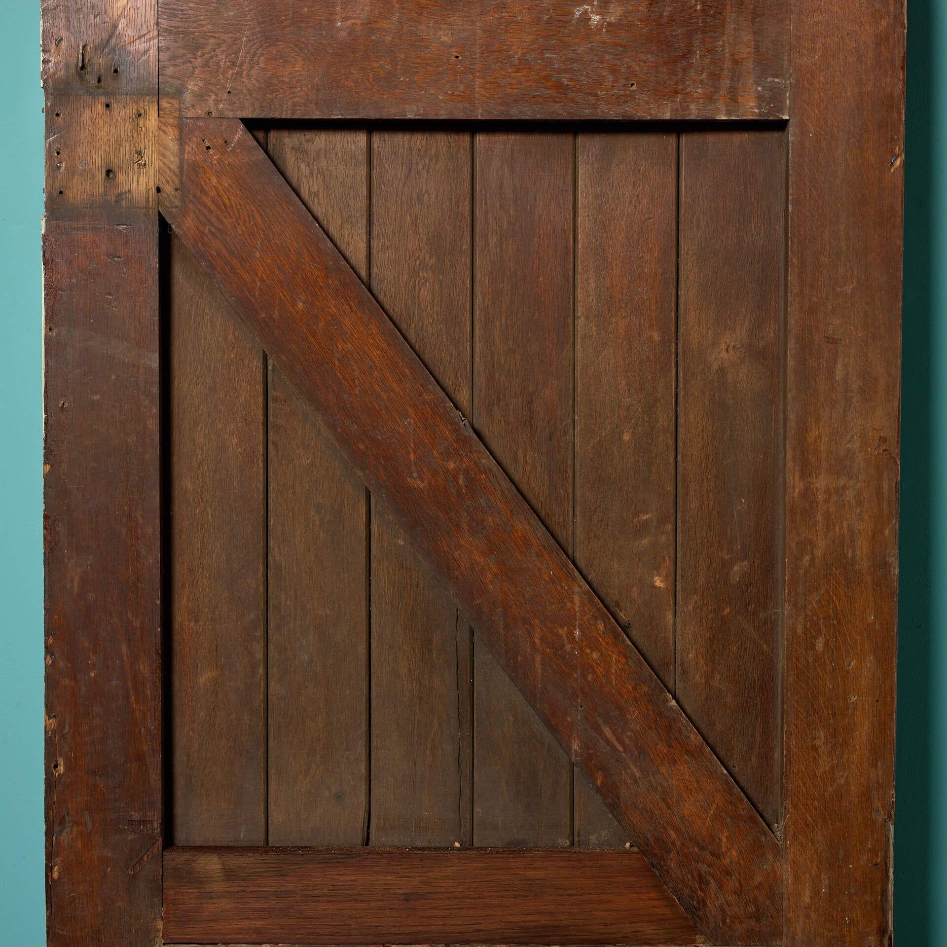 Antique English Oak Church Door In Fair Condition For Sale In Wormelow, Herefordshire