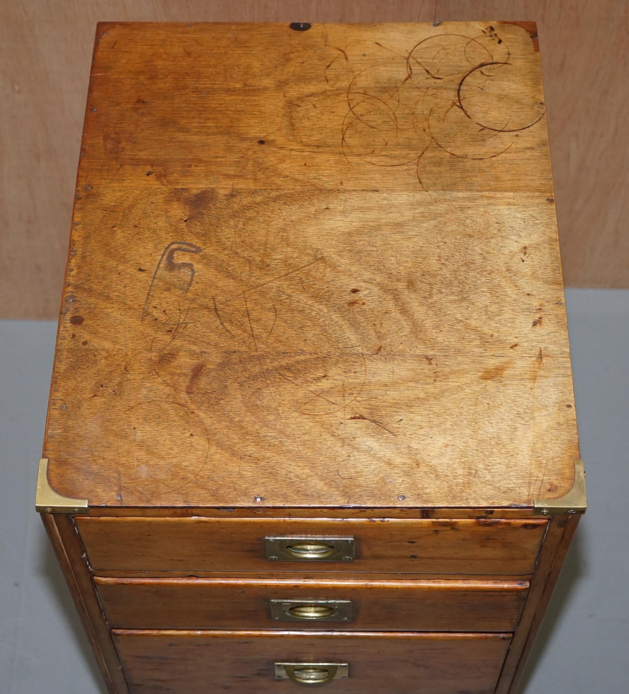 Hand-Crafted Antique English Oak circa 1890 Military Campaign Chest of Drawers Lovely Size