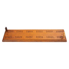 Antiguo Tablero de Juego de Cribbage Inglés de Roble, circa 1910