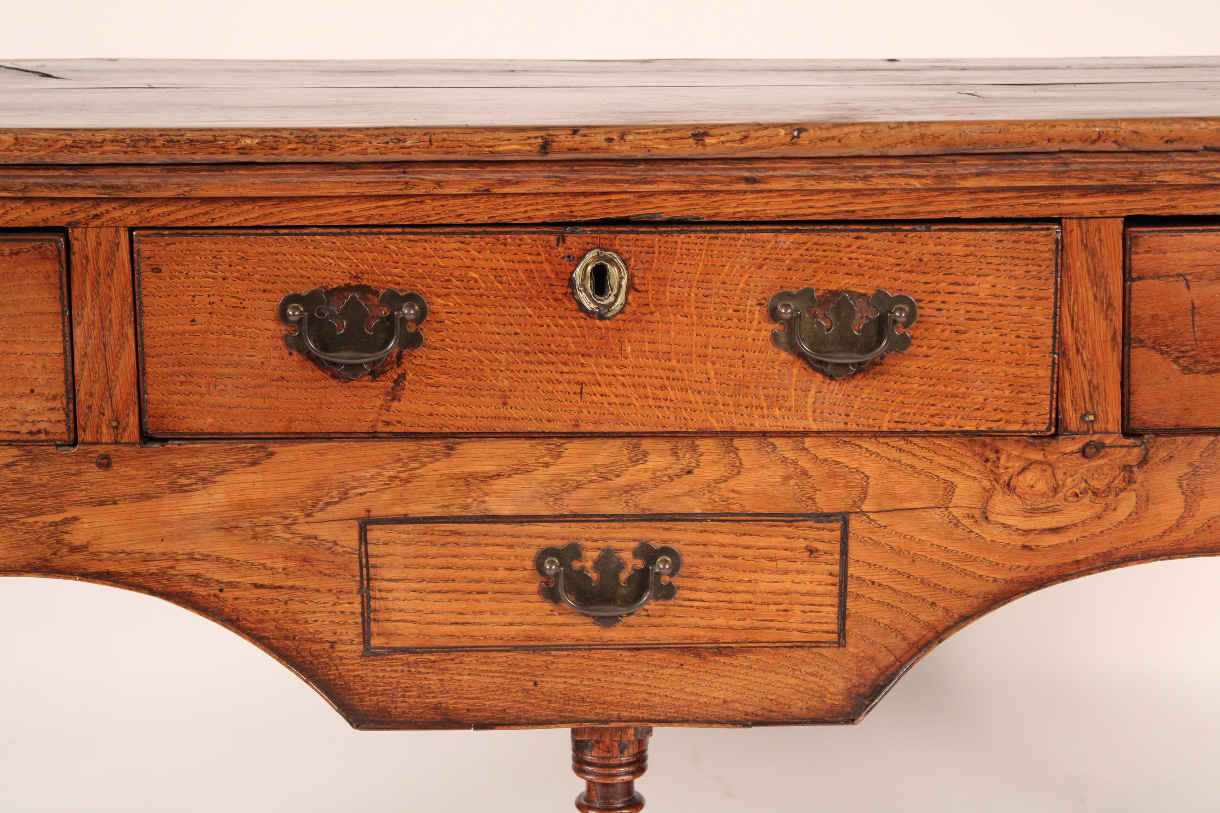 Antico comò inglese in Oak in vendita 3