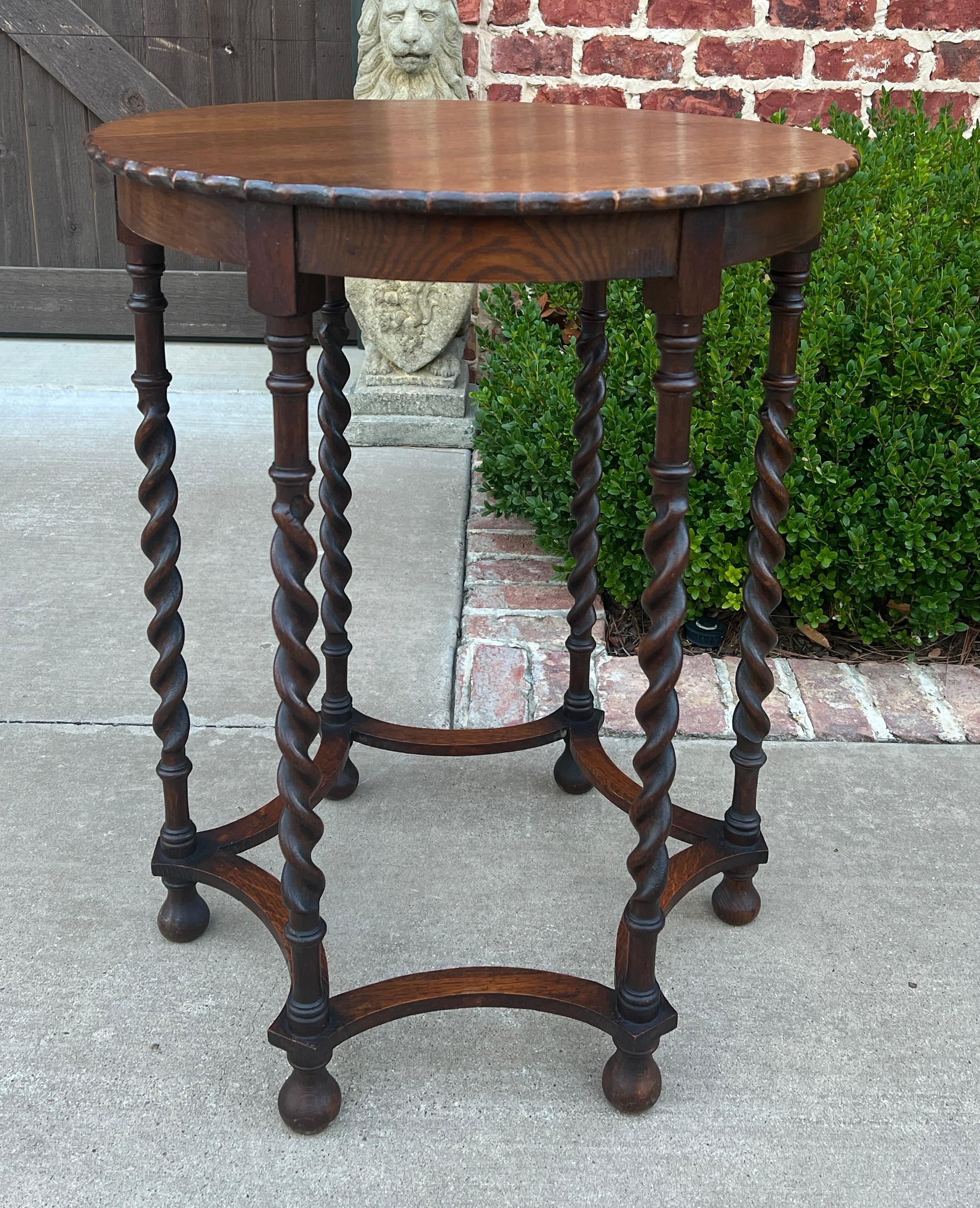 Antique English Oak End Table ROUND Barley Twist Pie Crust Edge Side Table 9