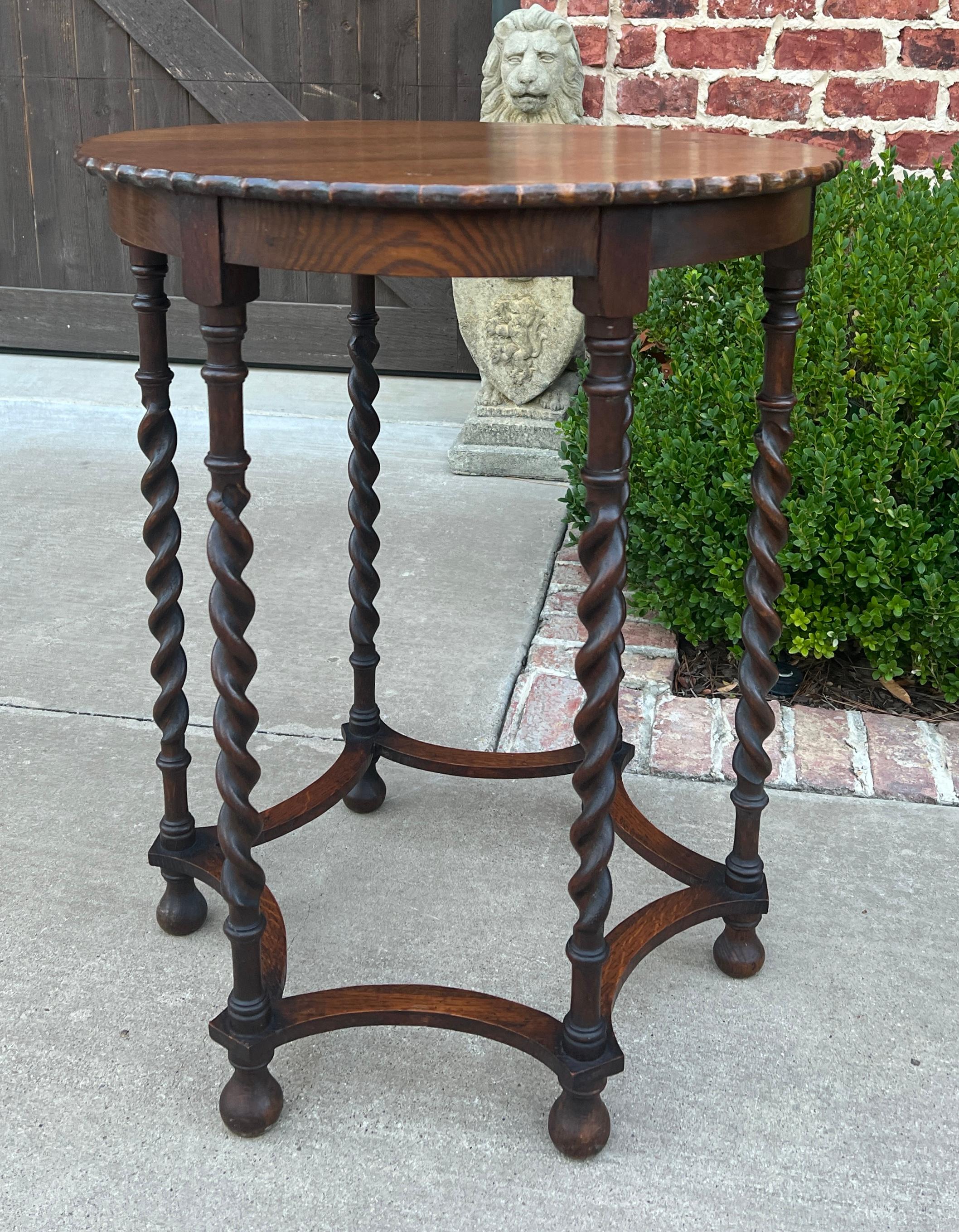 Antique English Oak End Table ROUND Barley Twist Pie Crust Edge Side Table 1
