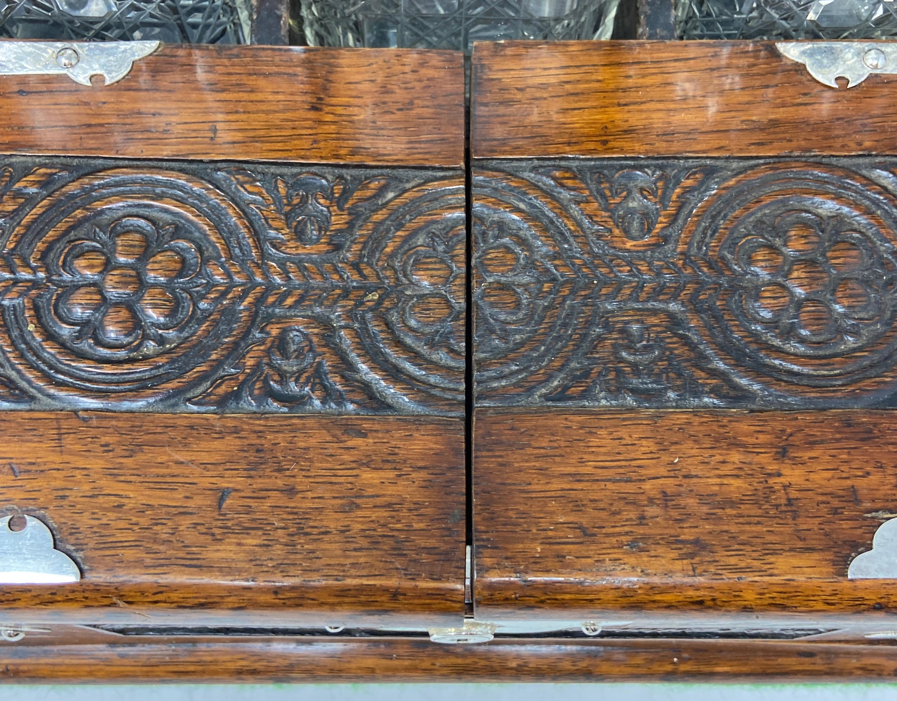 Antique English Oak Games Box 3-Bottle Tantalus with Cordials, circa 1880 2