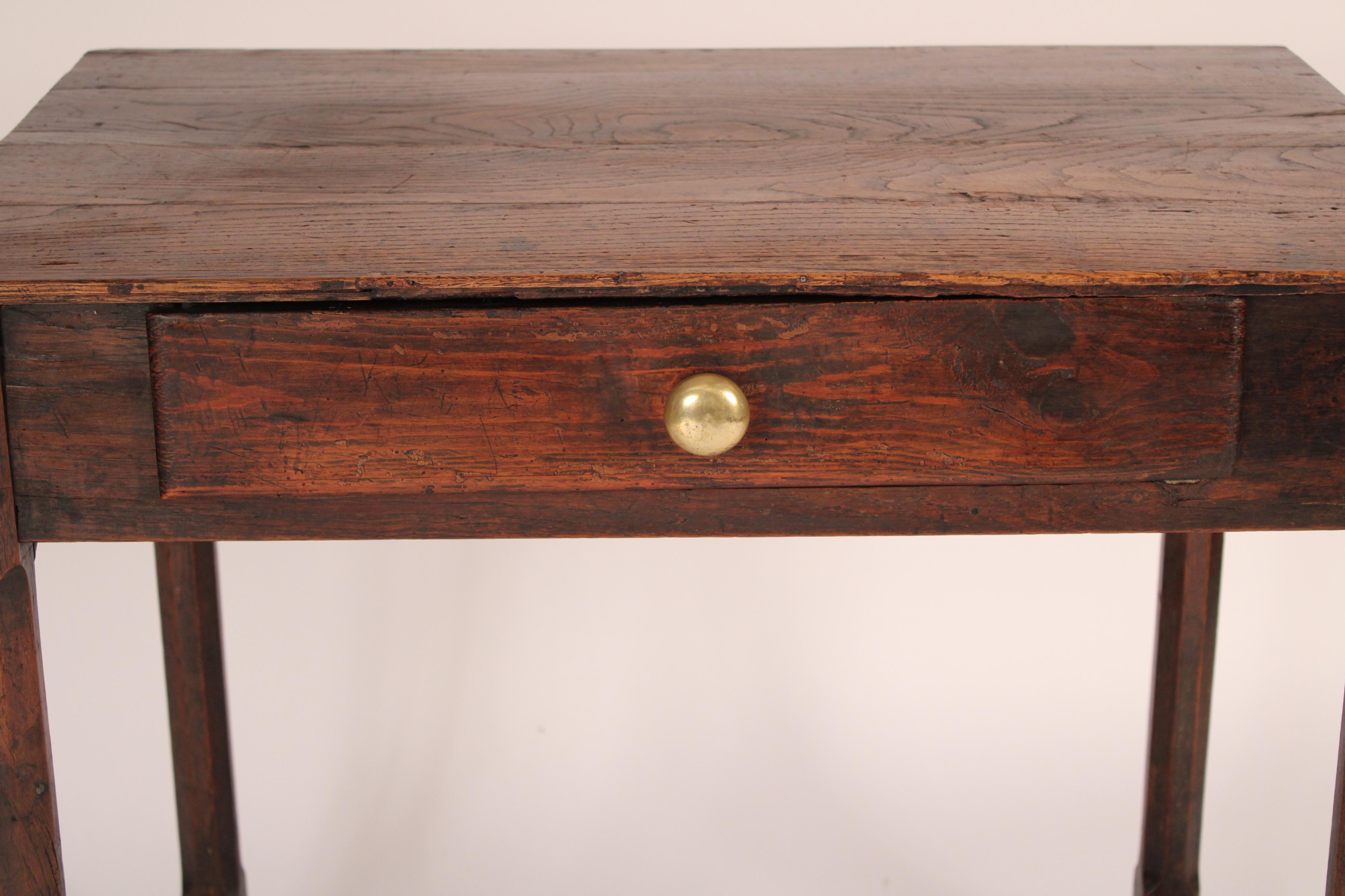 Antiker englischer Oak Beistelltisch im Angebot 2