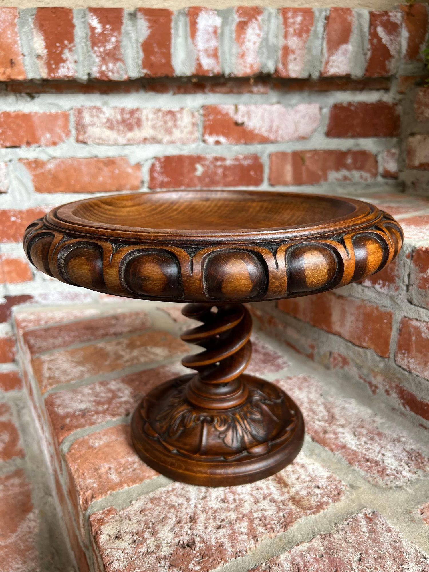 Antique English Oak OPEN Barley Twist Compote Pedestal Bowl Floral Dessert Stand.

Direct from England, a stunning antique English oak barley twist compote. Oversized, carved bowl edge, OPEN barley twist pedestal, and relief carved base make this