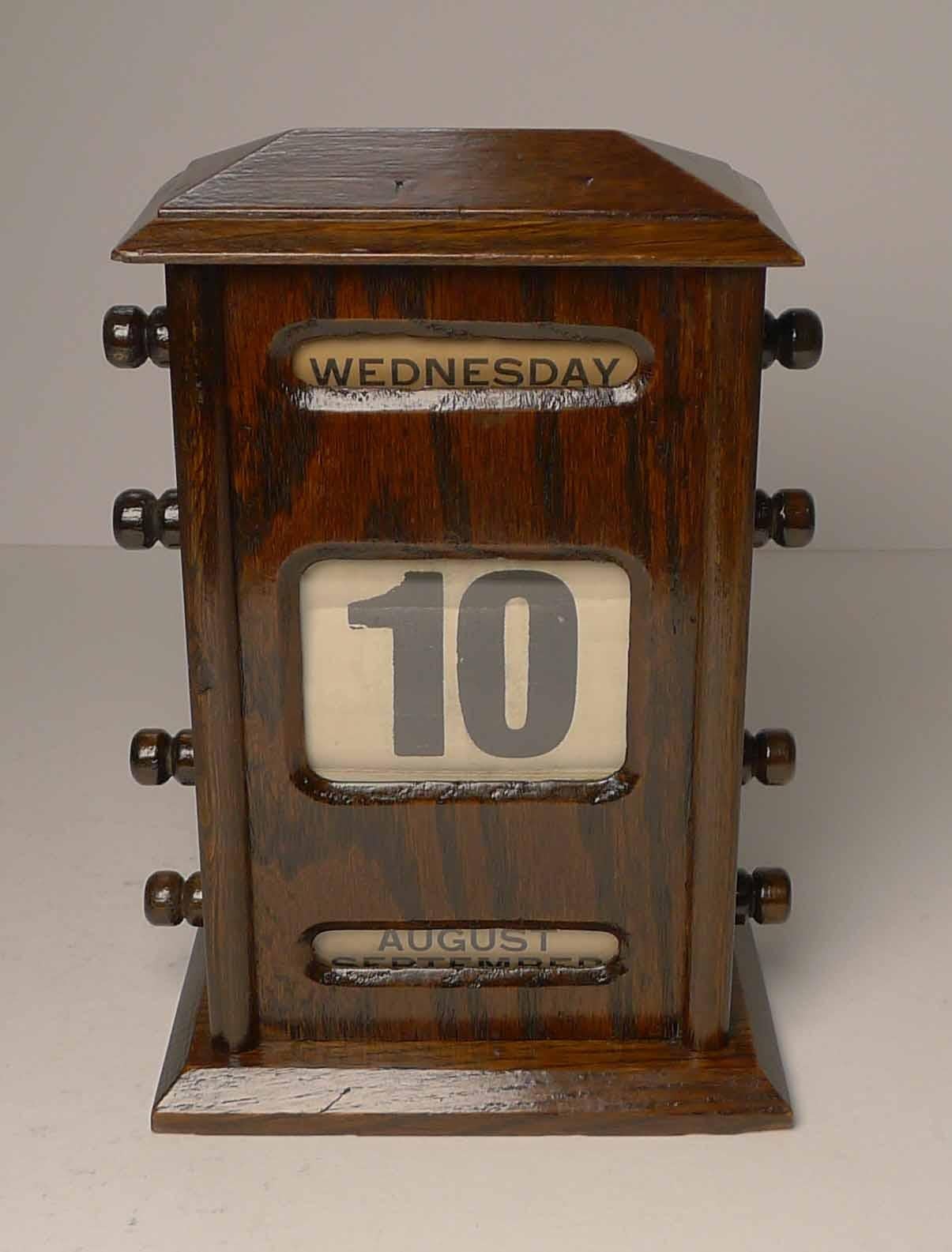 This handsome Edwardian Oak desk-top perpetual calendar is a good size standing 8 1/4