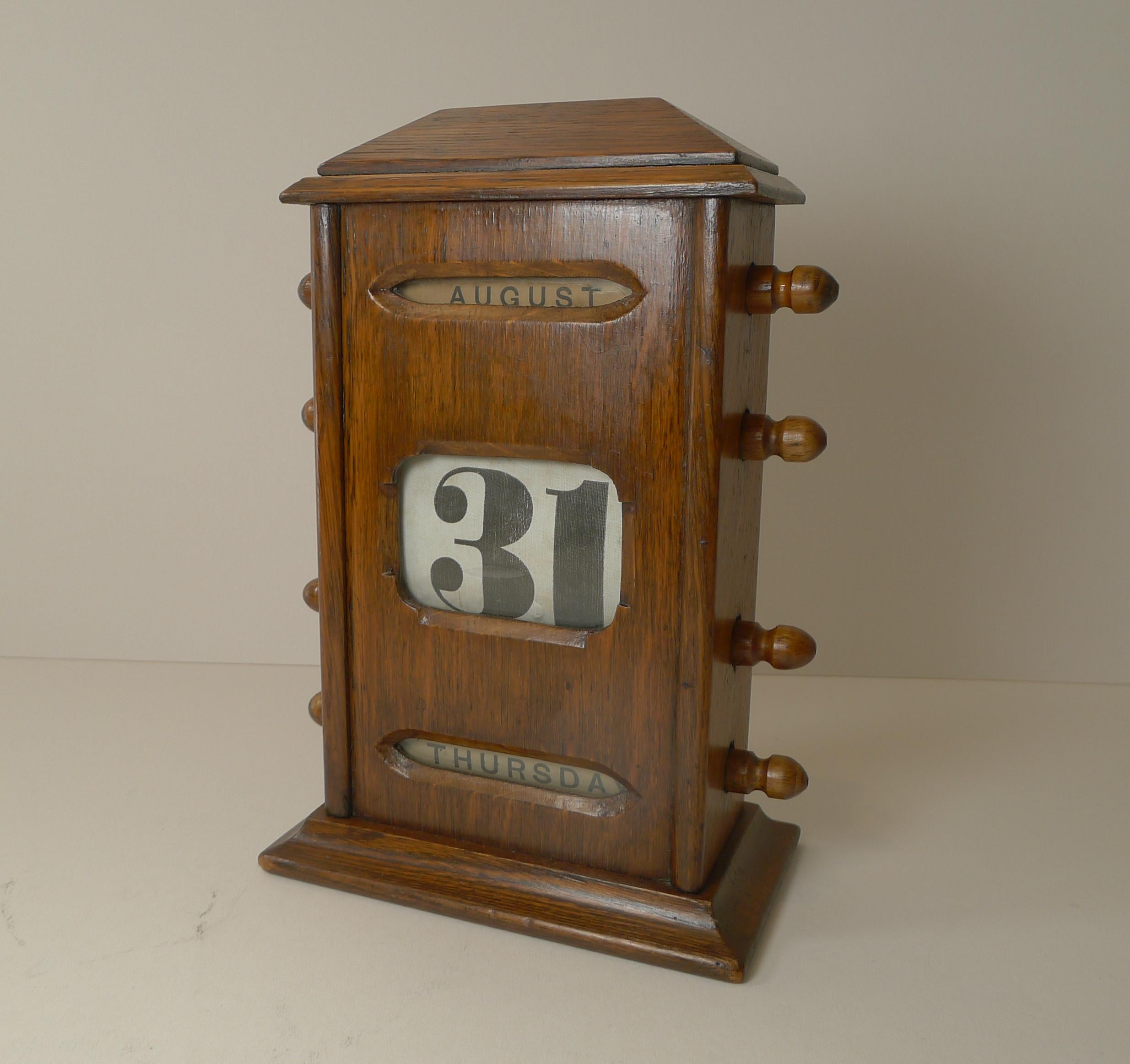 Antique English Oak Perpetual Calendar, c.1910 In Good Condition In Bath, GB