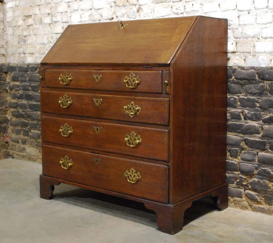 Antique English Oak Queen Anne SlantFront Desk For Sale at 1stDibs