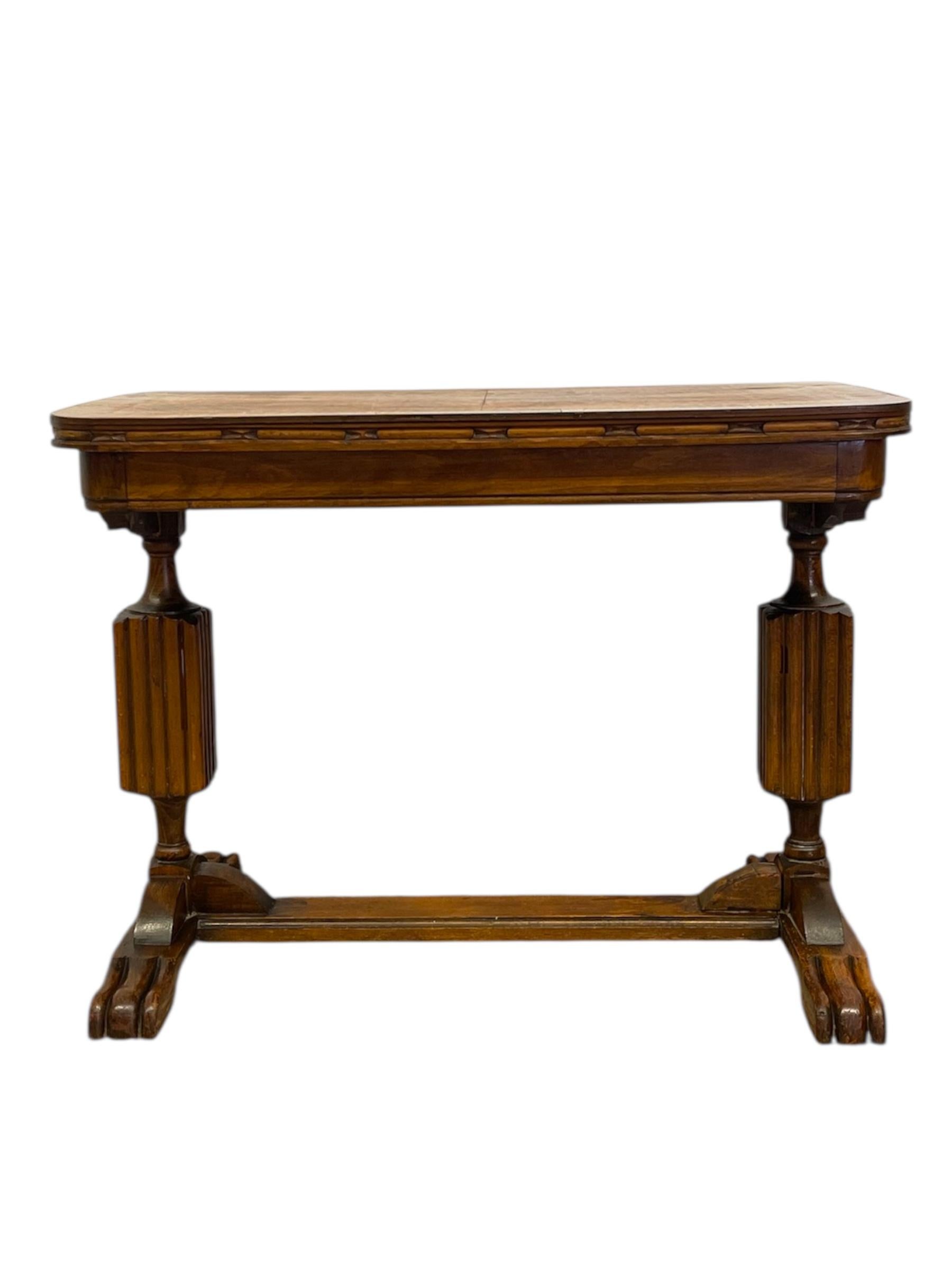 Mid-Century moderno Antico tavolino rettangolare in Oak inglese di Gordon Russell in vendita