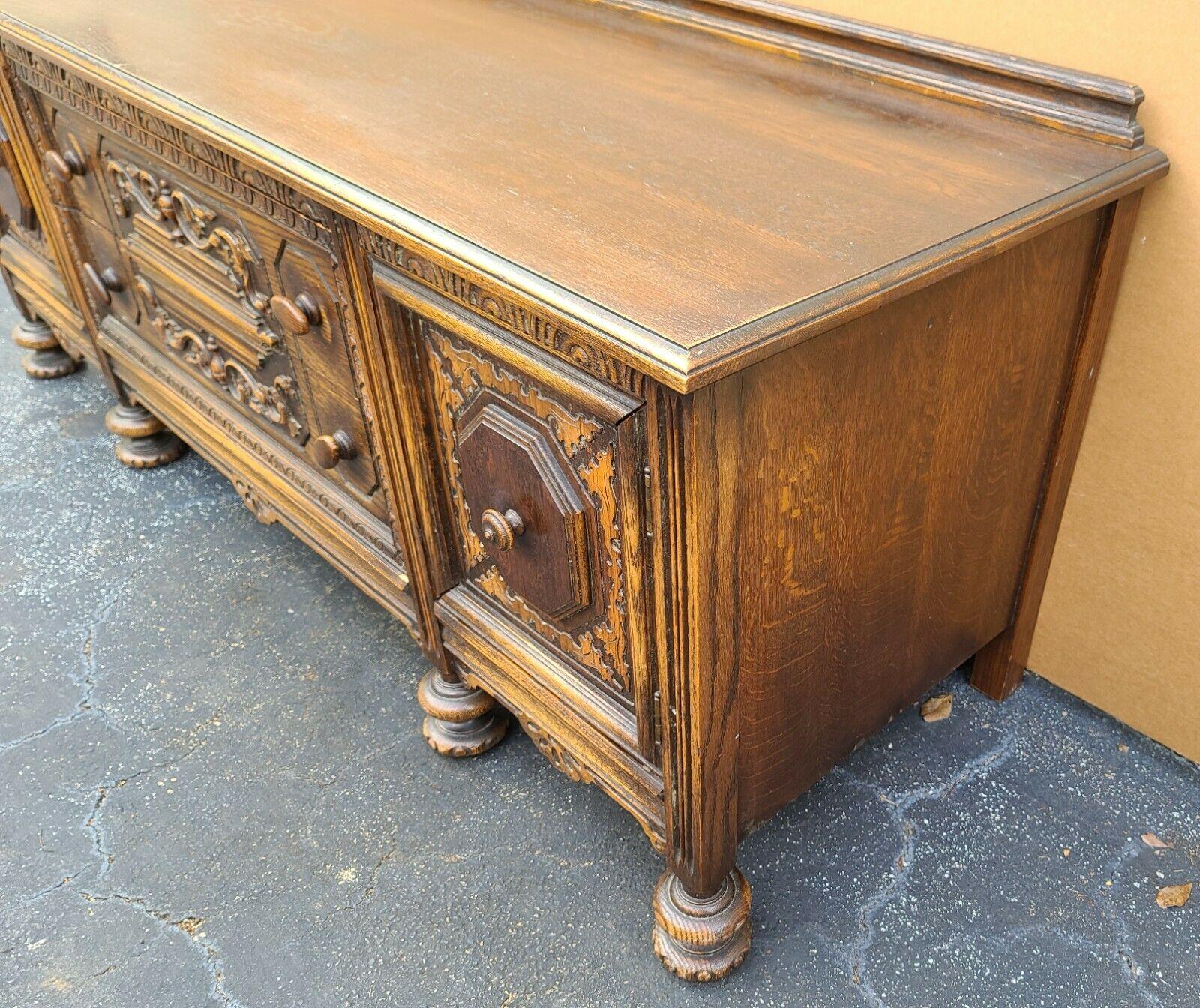 Antique English Oak Sideboard Buffet TV Table In Good Condition In Lake Worth, FL
