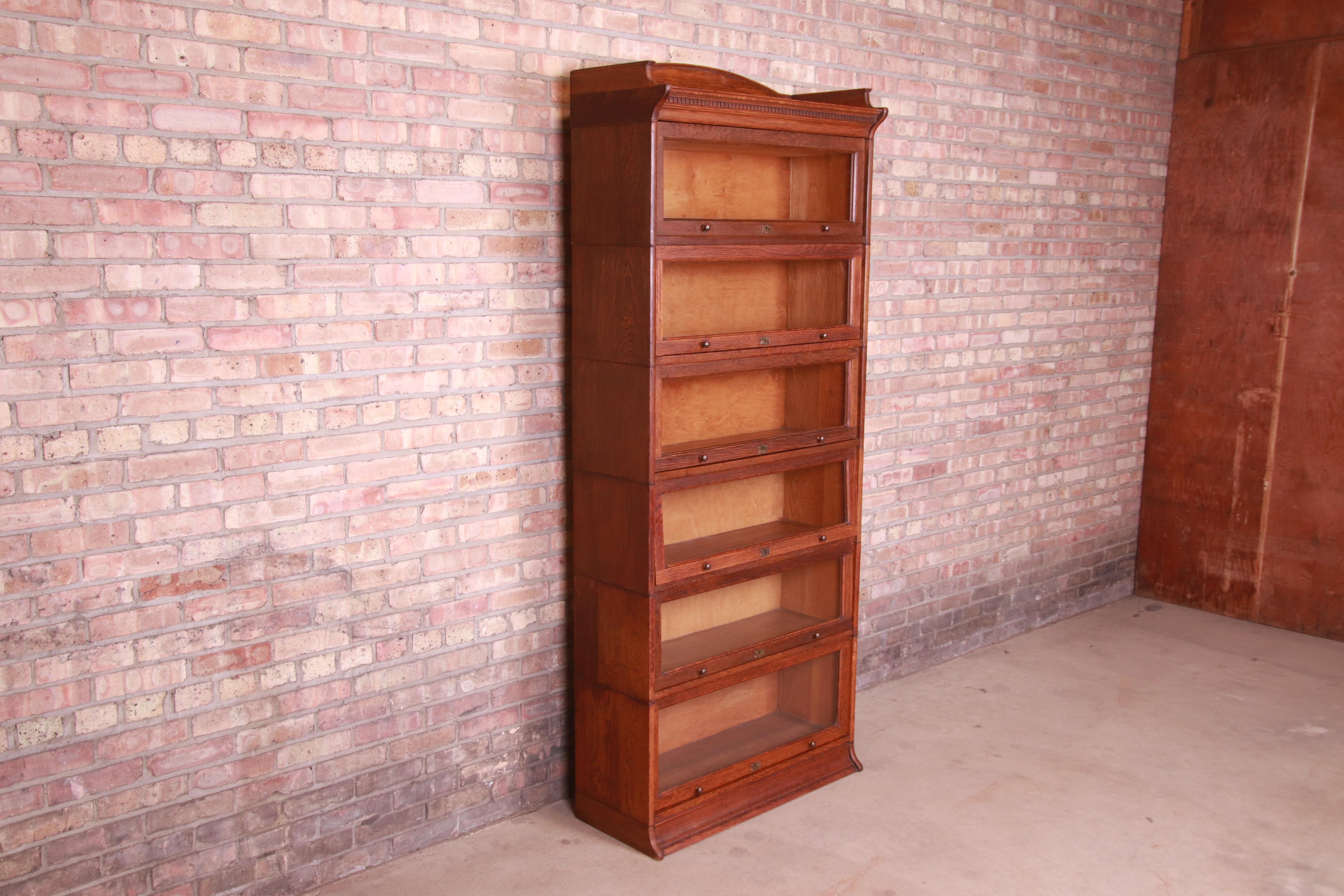 Antique English Oak Six-Stack Barrister Bookcase by Lebus, Circa 1890 In Good Condition In South Bend, IN
