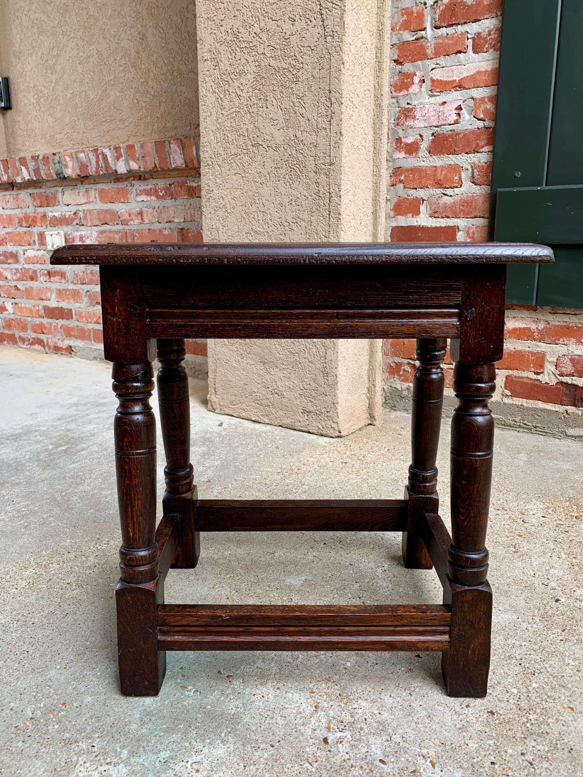 Jacobean Antique English Oak Stool Pegged Joint Side End Table, 20th Century