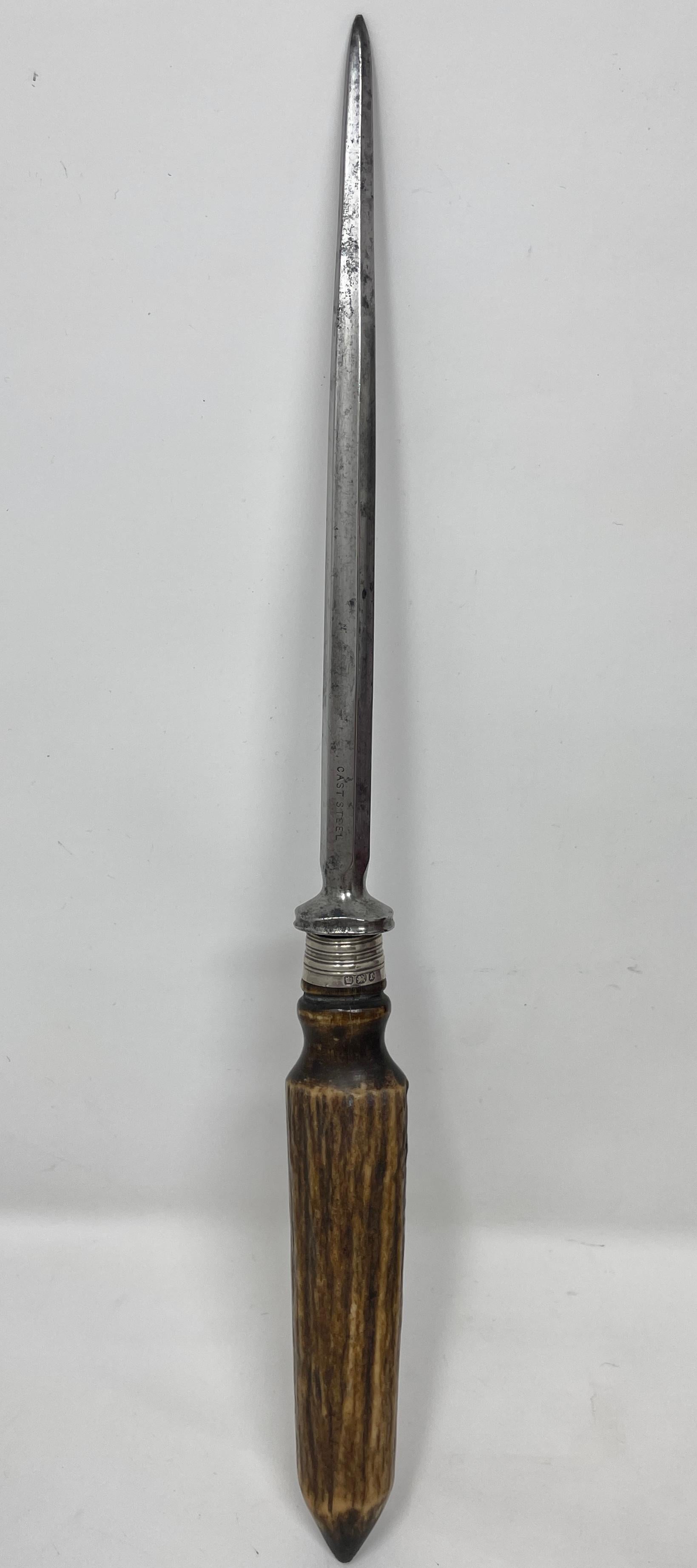 Antike englische altviktorianische Horn-Griffschnitzerei im Etui, CIRCA 1860. im Angebot 4