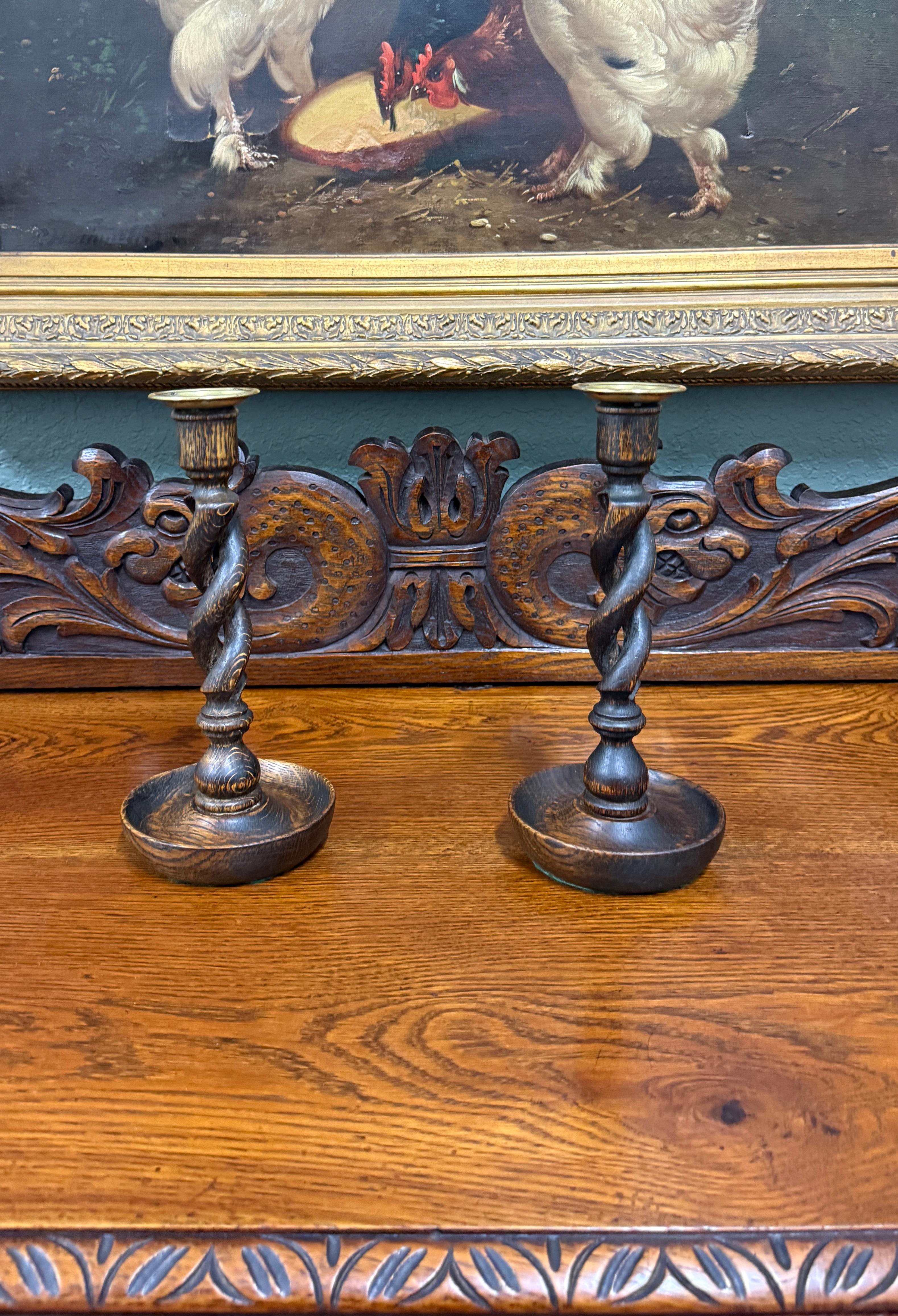 Antico portacandele inglese aperto a torsione d'orzo in Oak PAIR 10.5