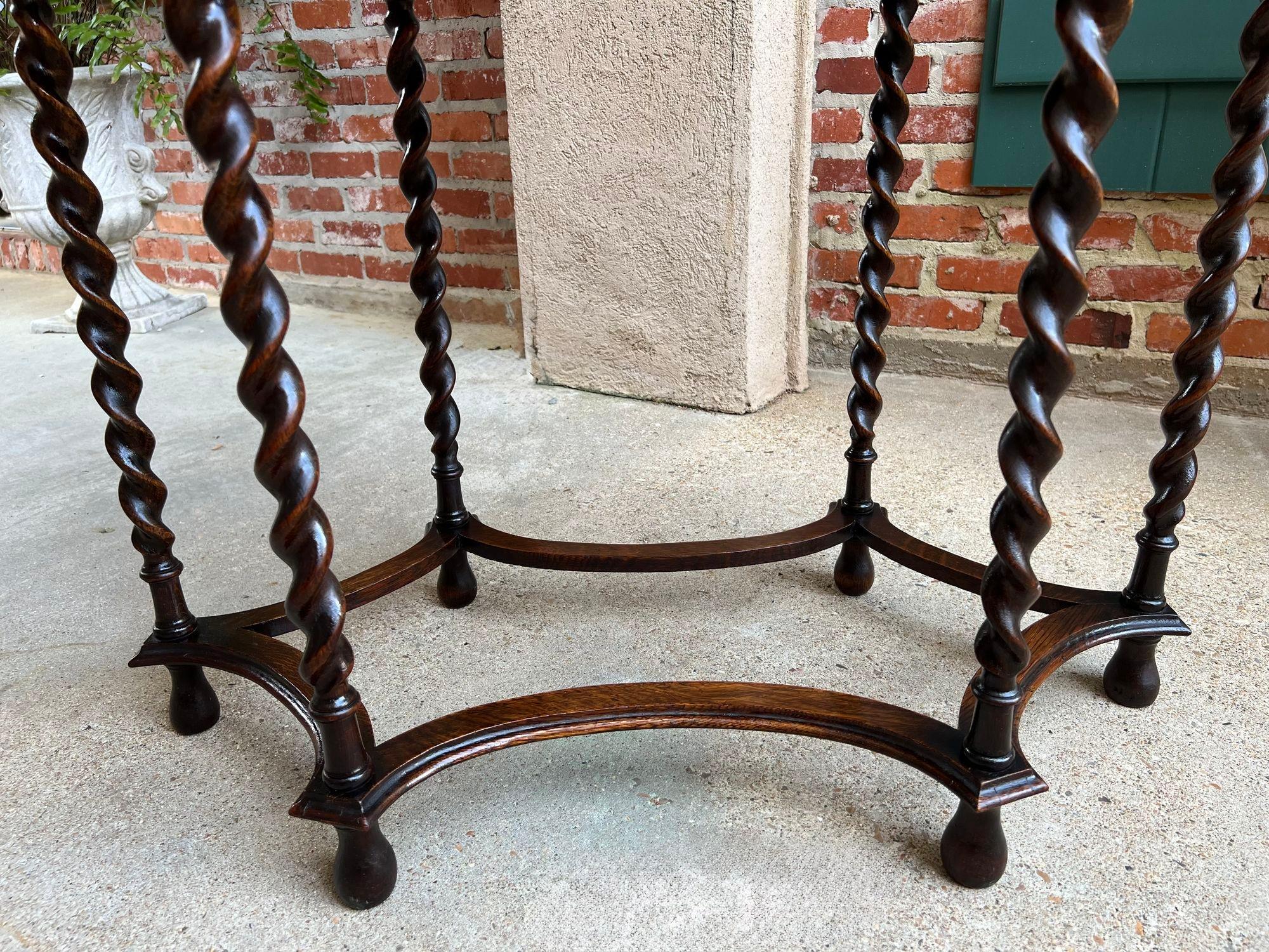 Ancienne table centrale d'appoint ovale anglaise BARLEY TWIST Tiger Oak Jacobean c1920 en vente 2