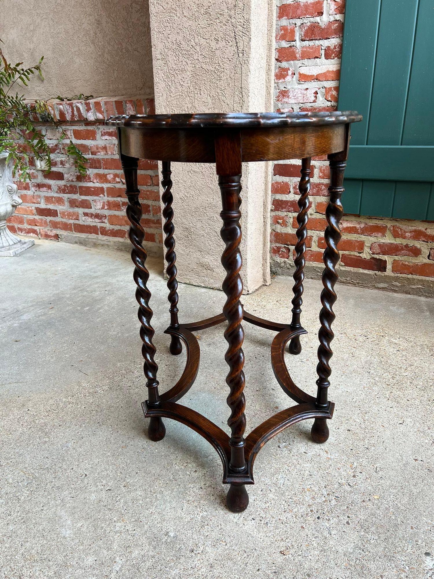 Ancienne table centrale d'appoint ovale anglaise BARLEY TWIST Tiger Oak Jacobean c1920 en vente 1